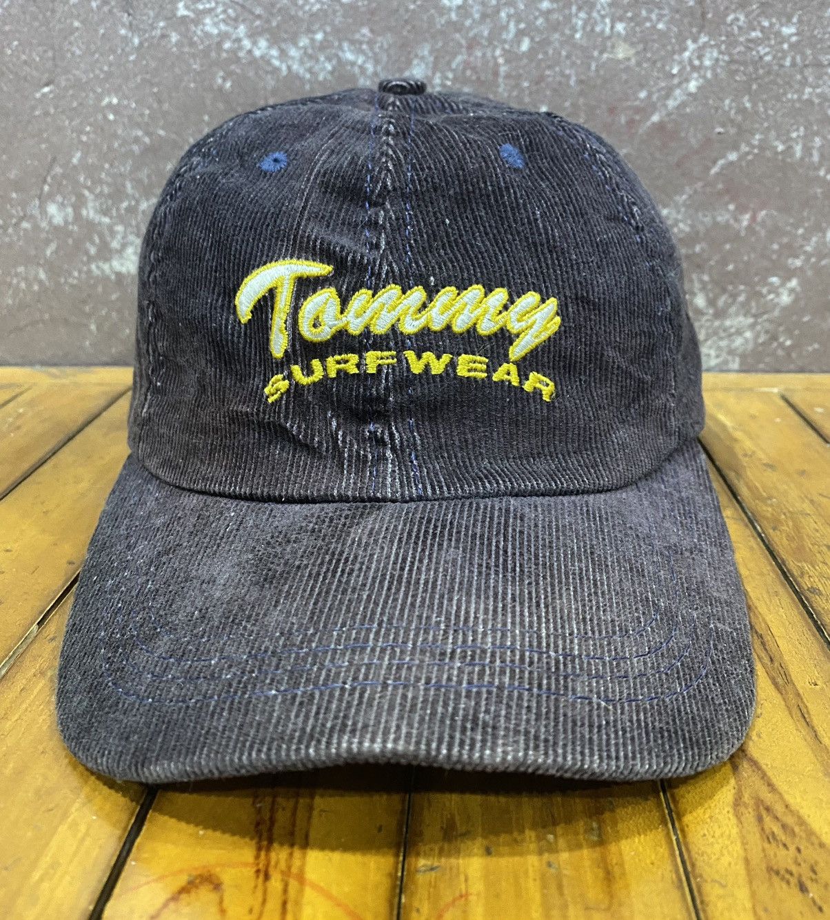 Tommy Hilfiger × Vintage Vintage TOMMY HILFIGER Velvet Snap Cap Adustable Size ONE SIZE - 7 Thumbnail