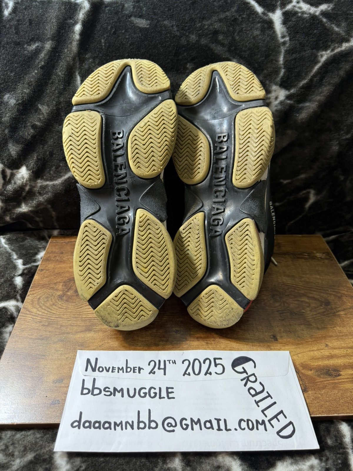 Balenciaga Balenciaga Triple S size44 first release Size US 11 / EU 44 - 6 Thumbnail