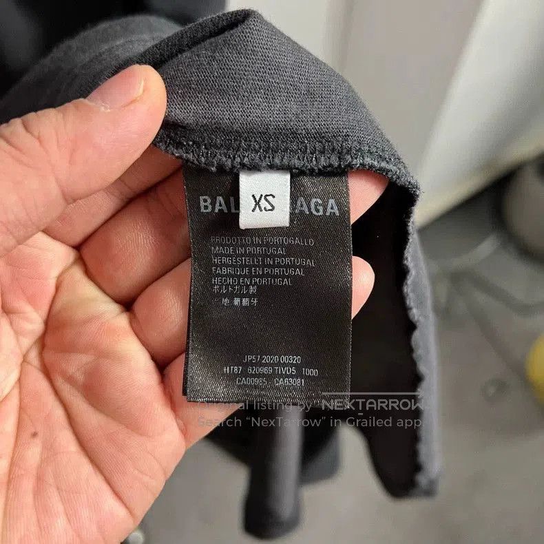 Balenciaga Balenciaga Printed Short Sleeve T-shirt. Size US XS / EU 42 / 0 - 4 Thumbnail
