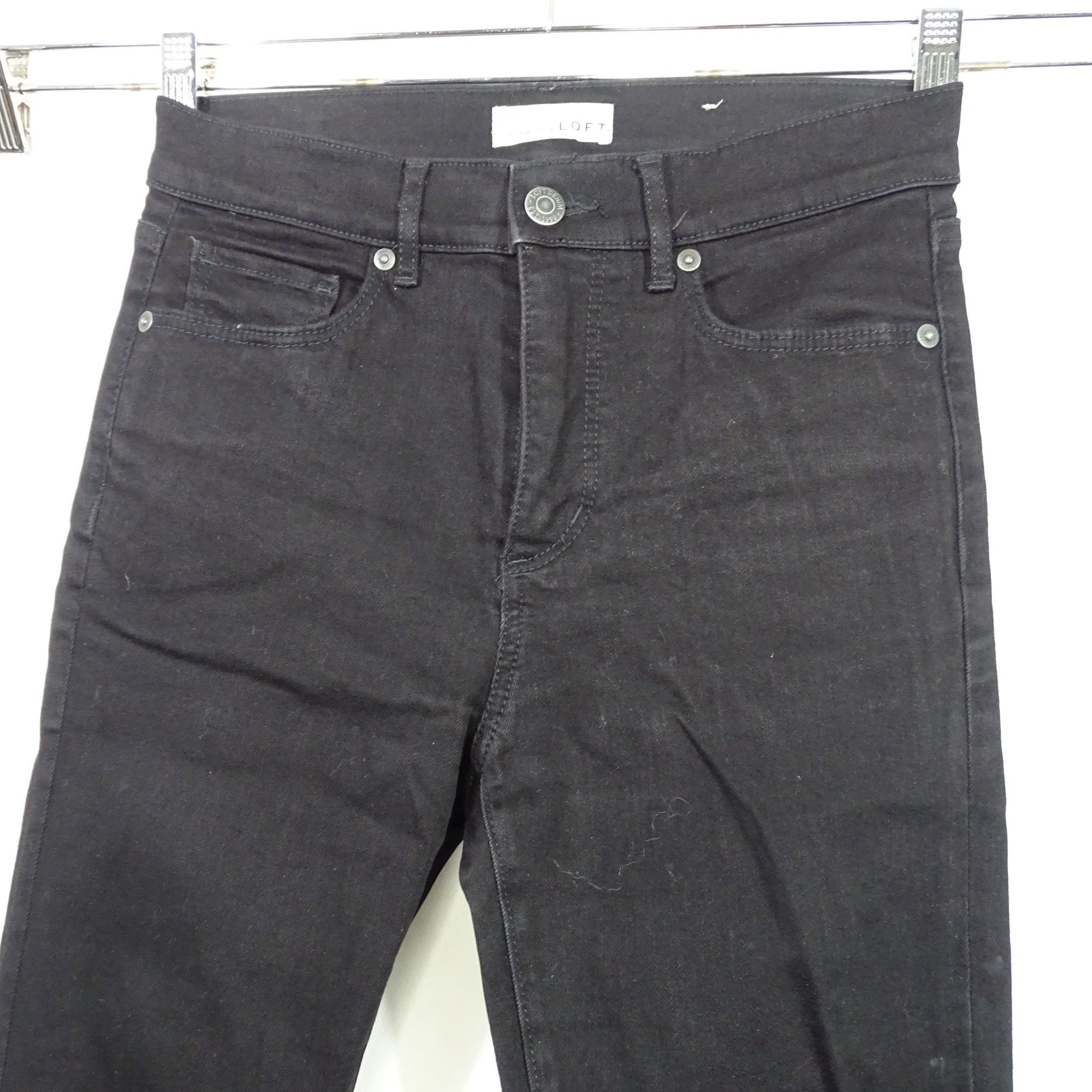 Loft Ann Taylor Loft Black The Skinny Jeans Women Size 26 2 Zippe Size 26" / US 2 / IT 38 - 2 Thumbnail