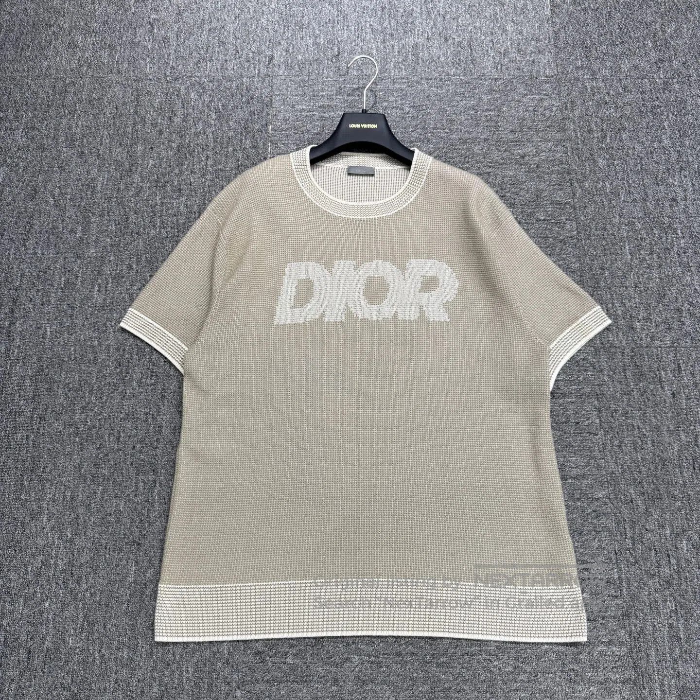 Dior Dior Knitted short-sleeved shirt| Size M / US 6-8 / IT 42-44 - 1 Thumbnail