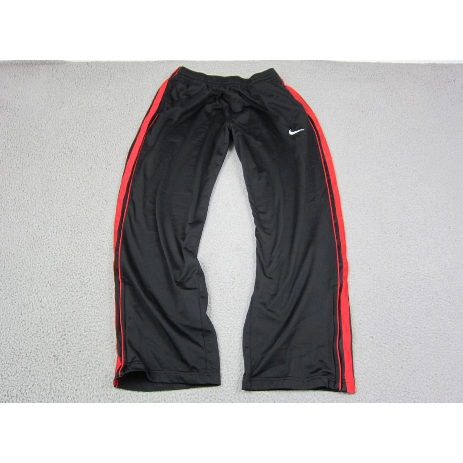 Nike Nike Track Pants Mens M Black Athletic 90s Windbreaker Swoosh Baggy Sweat Pants Vintage 90s Nike Mens Track Pants Black M Size US 26 / EU 42 - 2 Thumbnail
