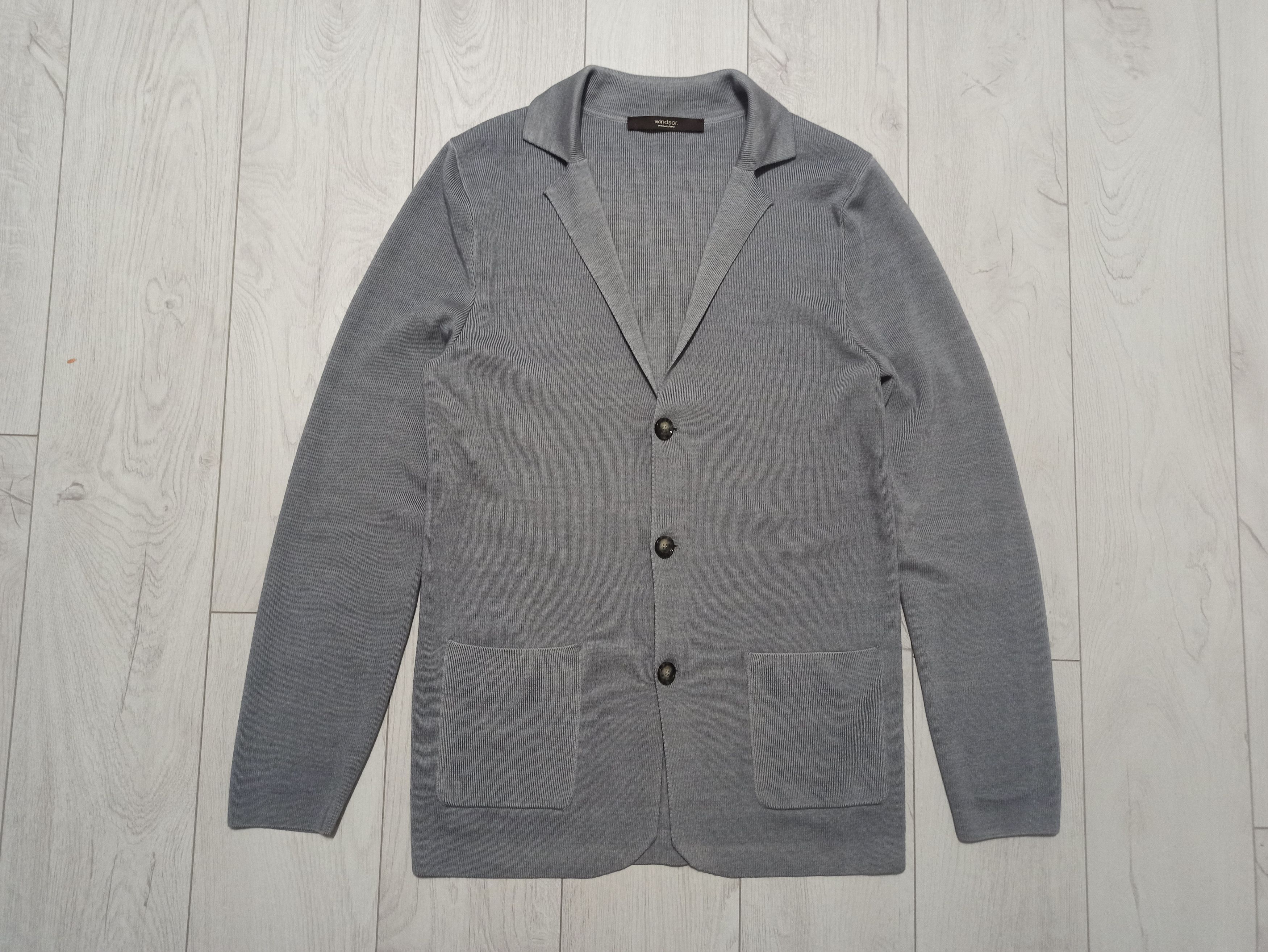 Designer Windsor wool Cardigan Size US M / EU 48-50 / 2 - 1 Thumbnail
