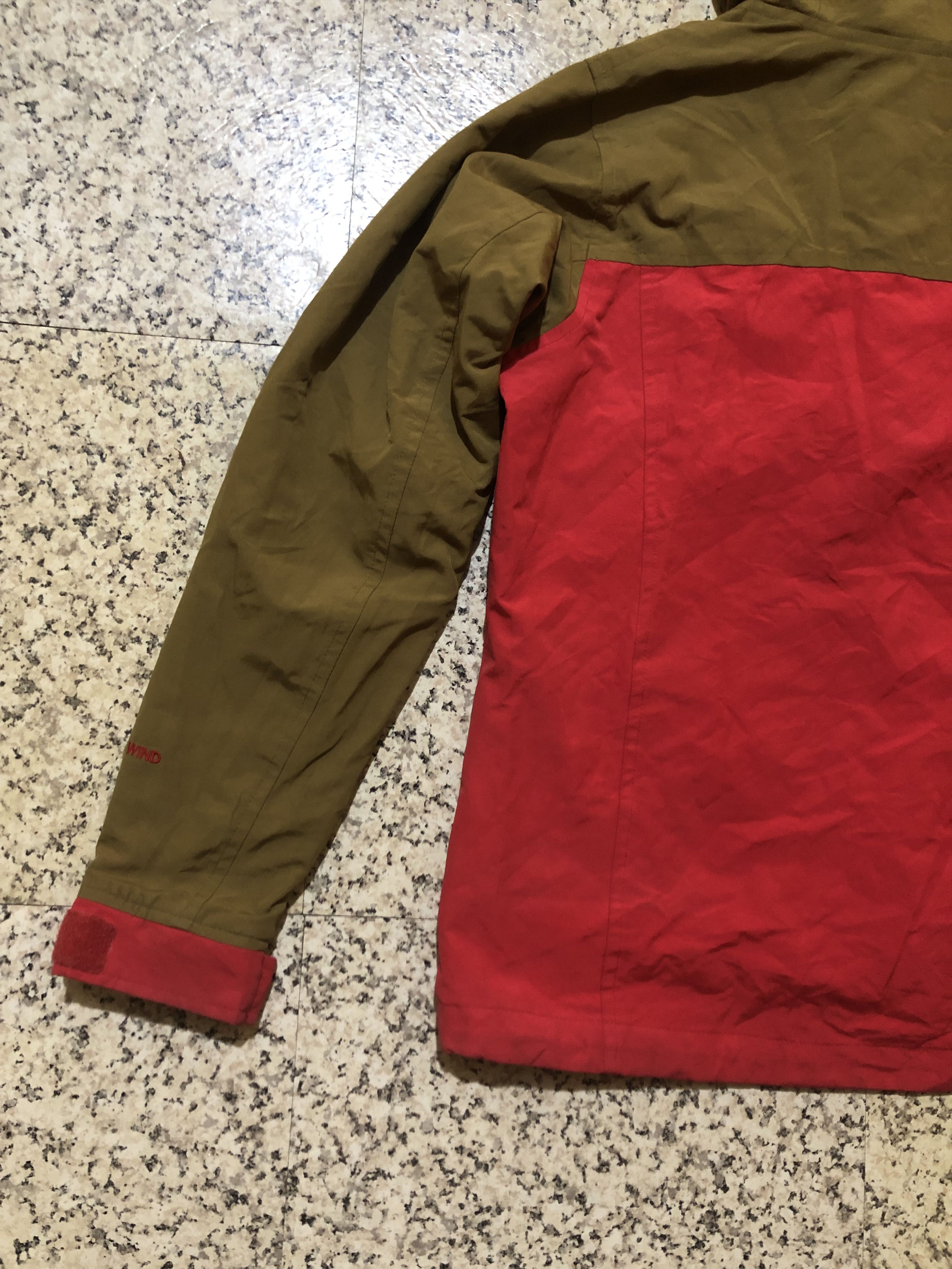 Salomon Salomon Mountain Sports Progression Technical Wind Jacket Size US S / EU 44-46 / 1 - 16 Thumbnail