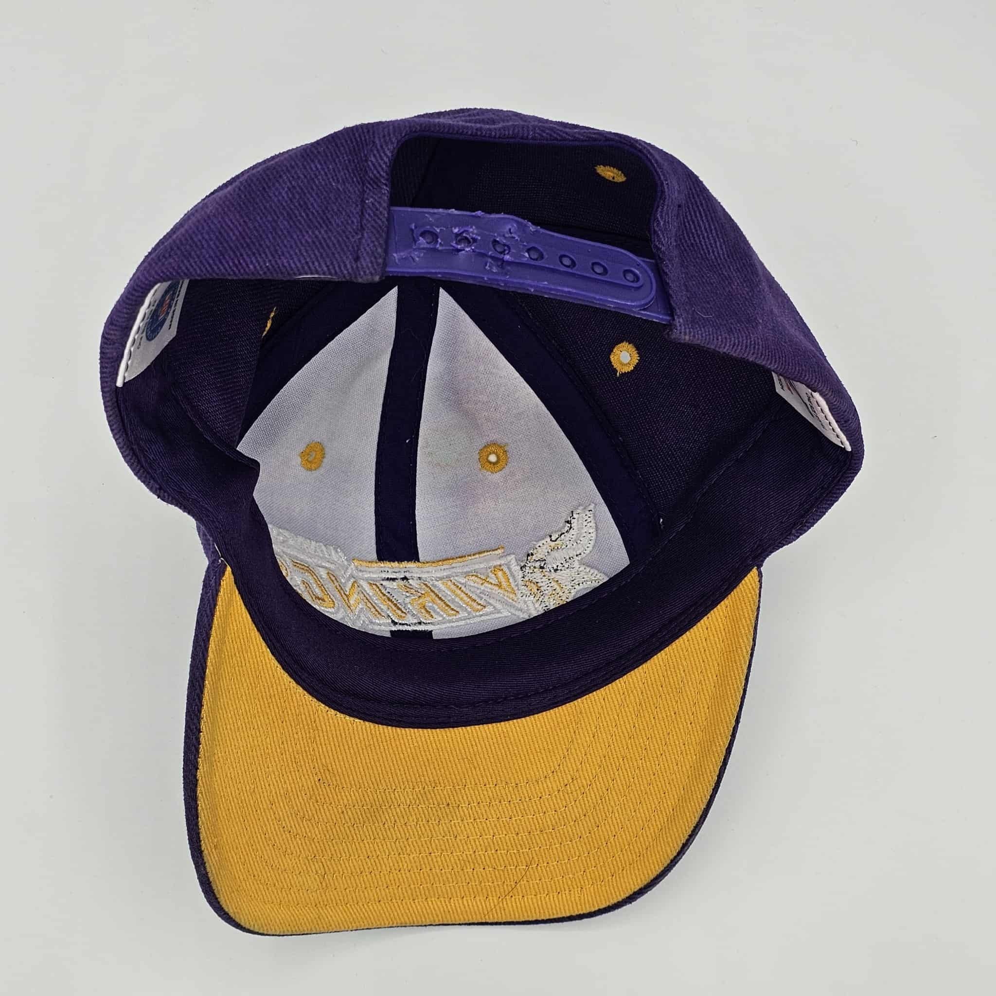 NFL Minnesota Vikings Vintage 90s Logo Athletic Snapback Hat Size ONE SIZE - 9 Thumbnail