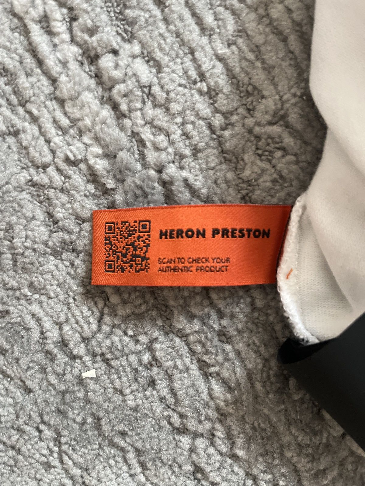 Heron Preston Heron Preston “СТИЛЬ” Tee – Size L – Worn Twice Size US L / EU 52-54 / 3 - 12 Thumbnail