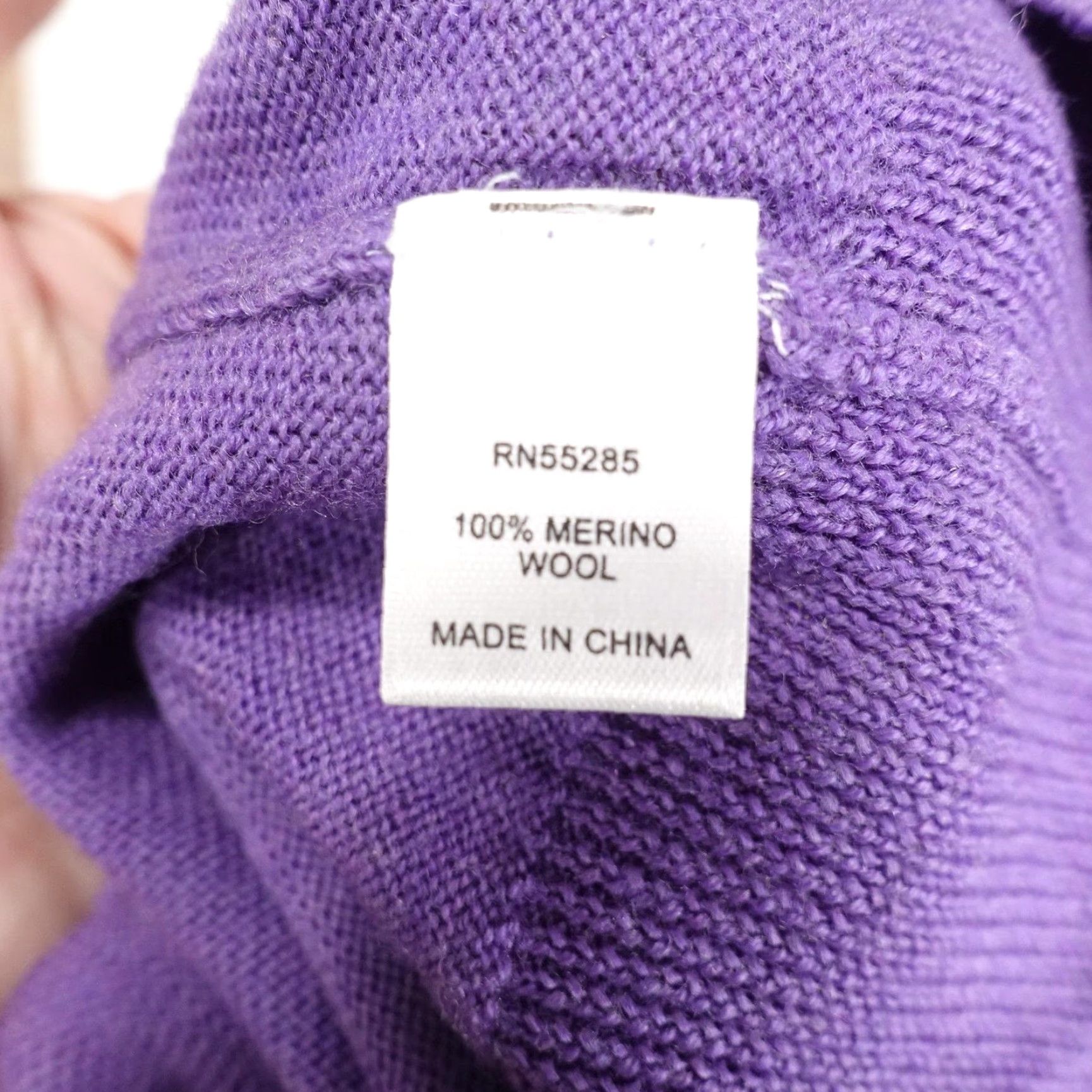 Express VINTAGE? No. The item is Express Mens Large Purple Italian Merino Wool V-Neck Pullover Fine Knit Sweater Size US L / EU 52-54 / 3 - 7 Thumbnail