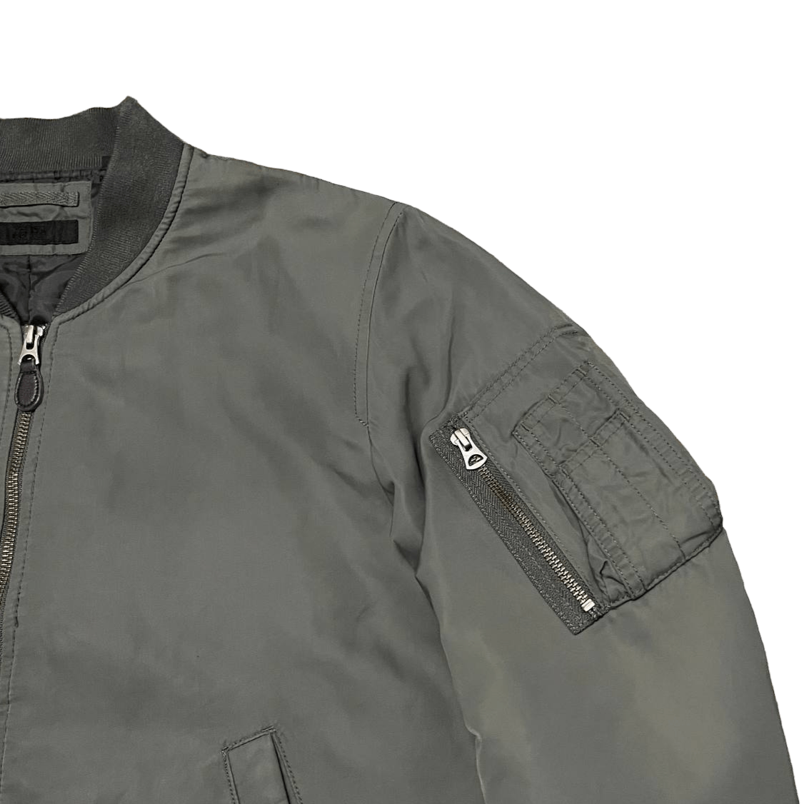 Uniqlo Uniqlo Bomber Jacket Military Ma 1 Size US M / EU 48-50 / 2 - 5 Thumbnail