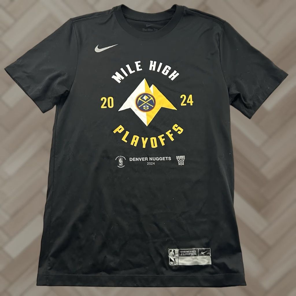 Nike Nike Denver Nugget Mile High Playoffs Short Sleeve T Shirt Men’s Small Black Athletic Shirt Size US S / EU 44-46 / 1 - 1 Thumbnail