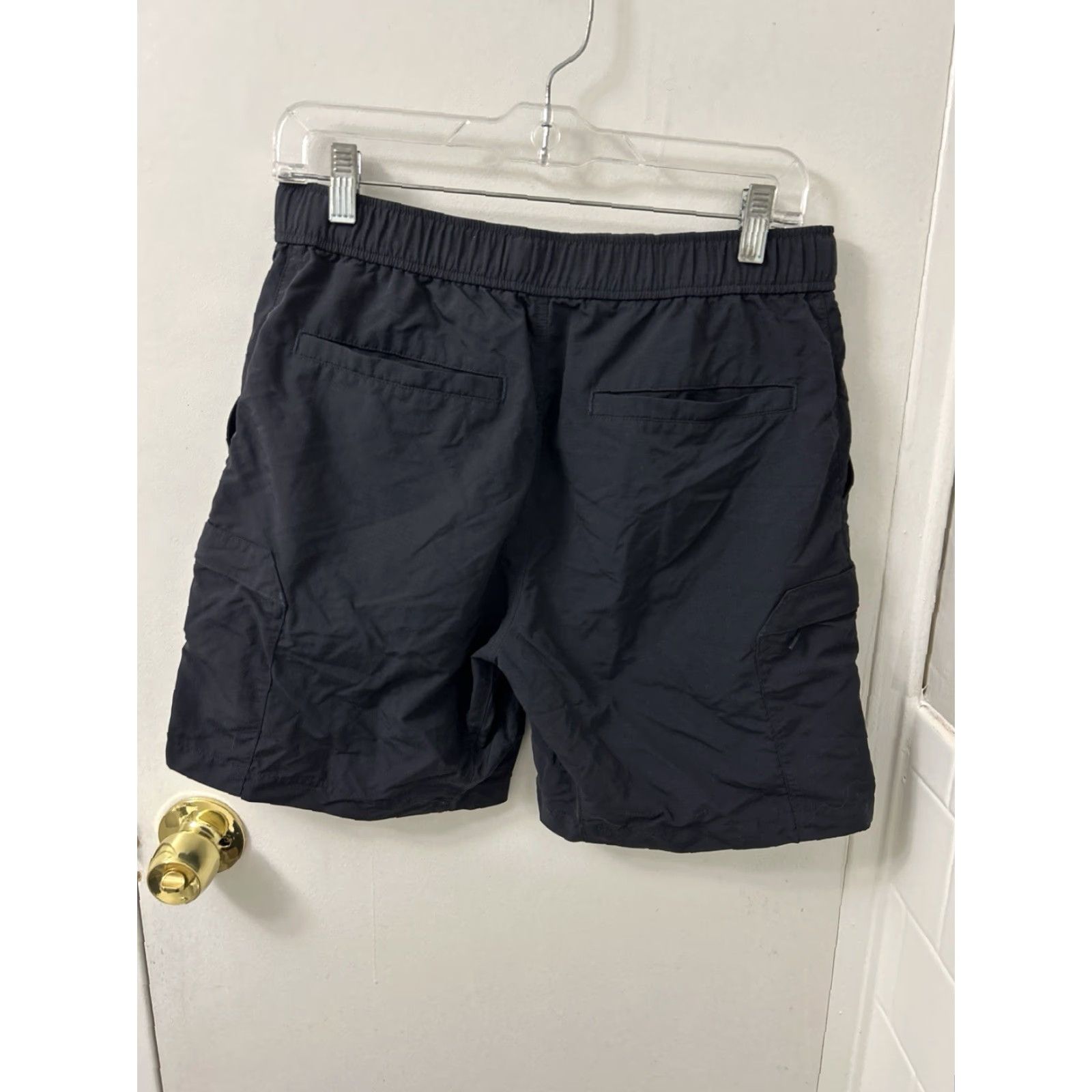Uniqlo Uniqlo Geared Shorts Mens S Black Nylon Ripstop Hiking Cargo Belted Gorpcore Size US 29 - 6 Thumbnail