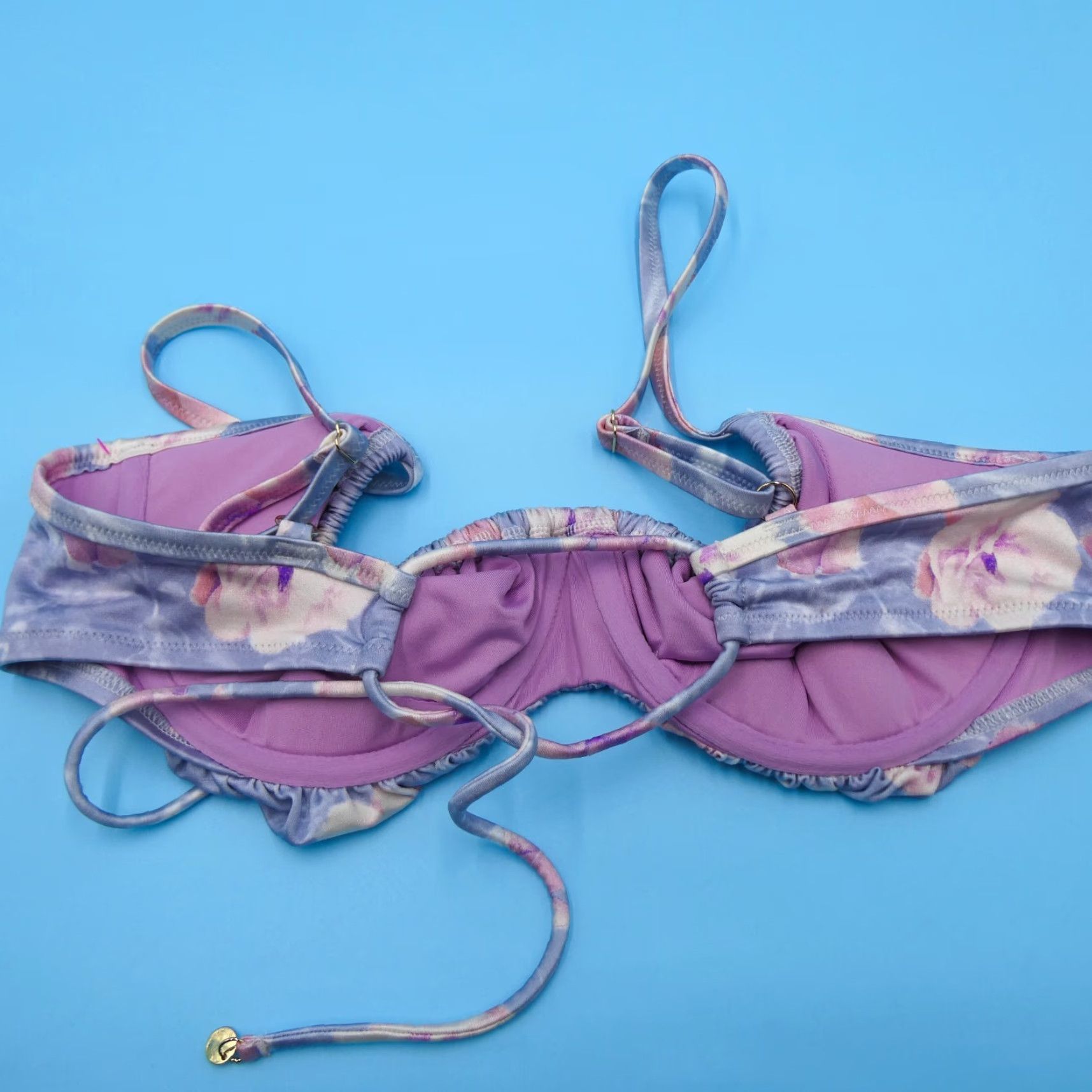 Viktoria's Secret 38C Purple Floral Plunge Ruffle Bikini Top Swimwear Beach New