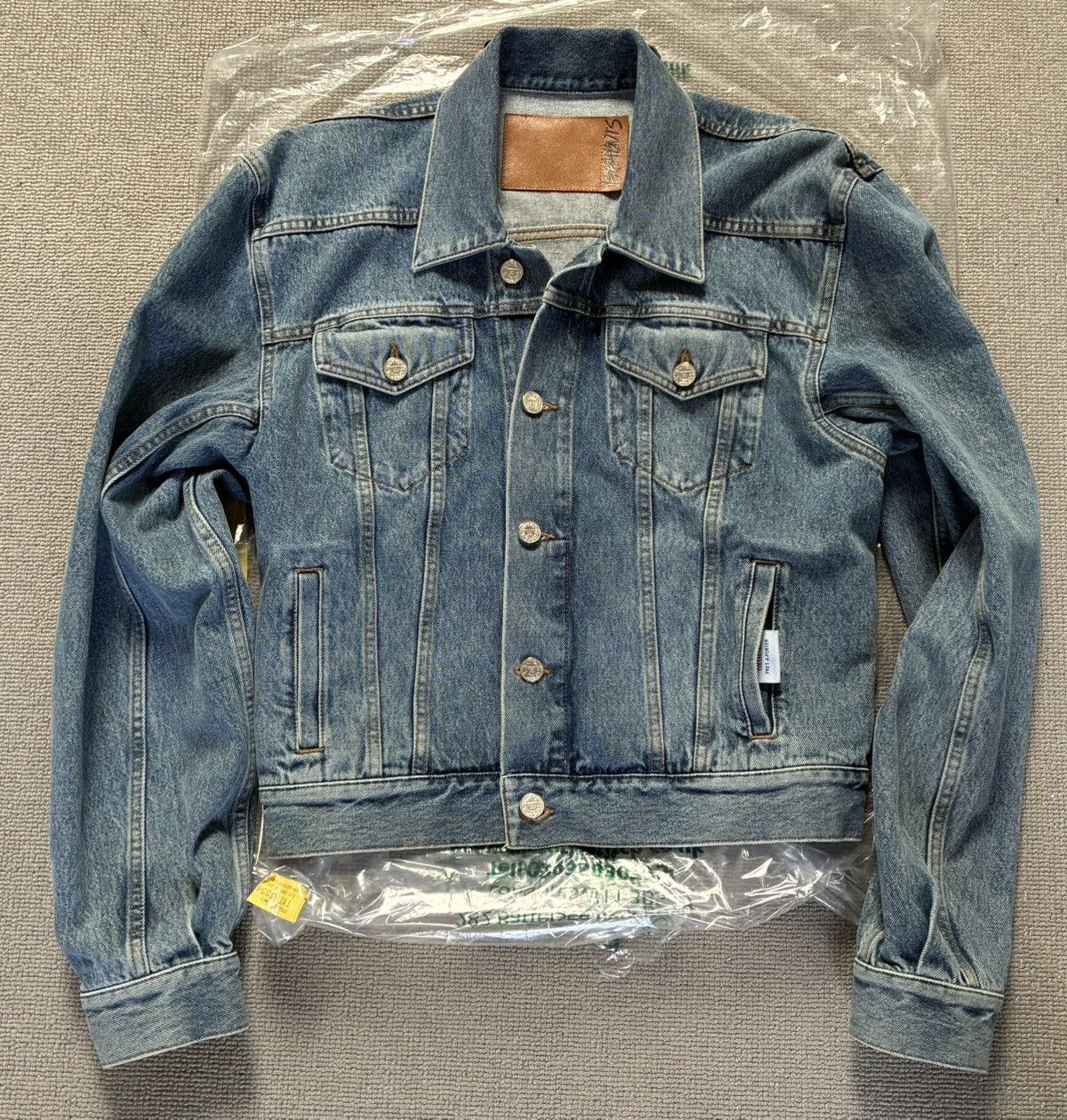 Vetements VETEMENTS Pret-A-Porter Collection Size S Size S / US 4 / IT 40 - 1 Thumbnail
