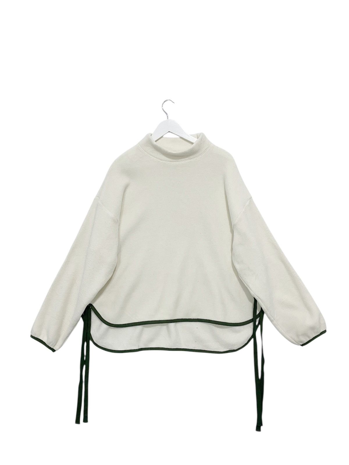 Uniqlo × White Mountaineering White Mountaineering Uniqlo Fleece Sweatshirts Size XL / US 12-14 / IT 48-50 - 1 Thumbnail