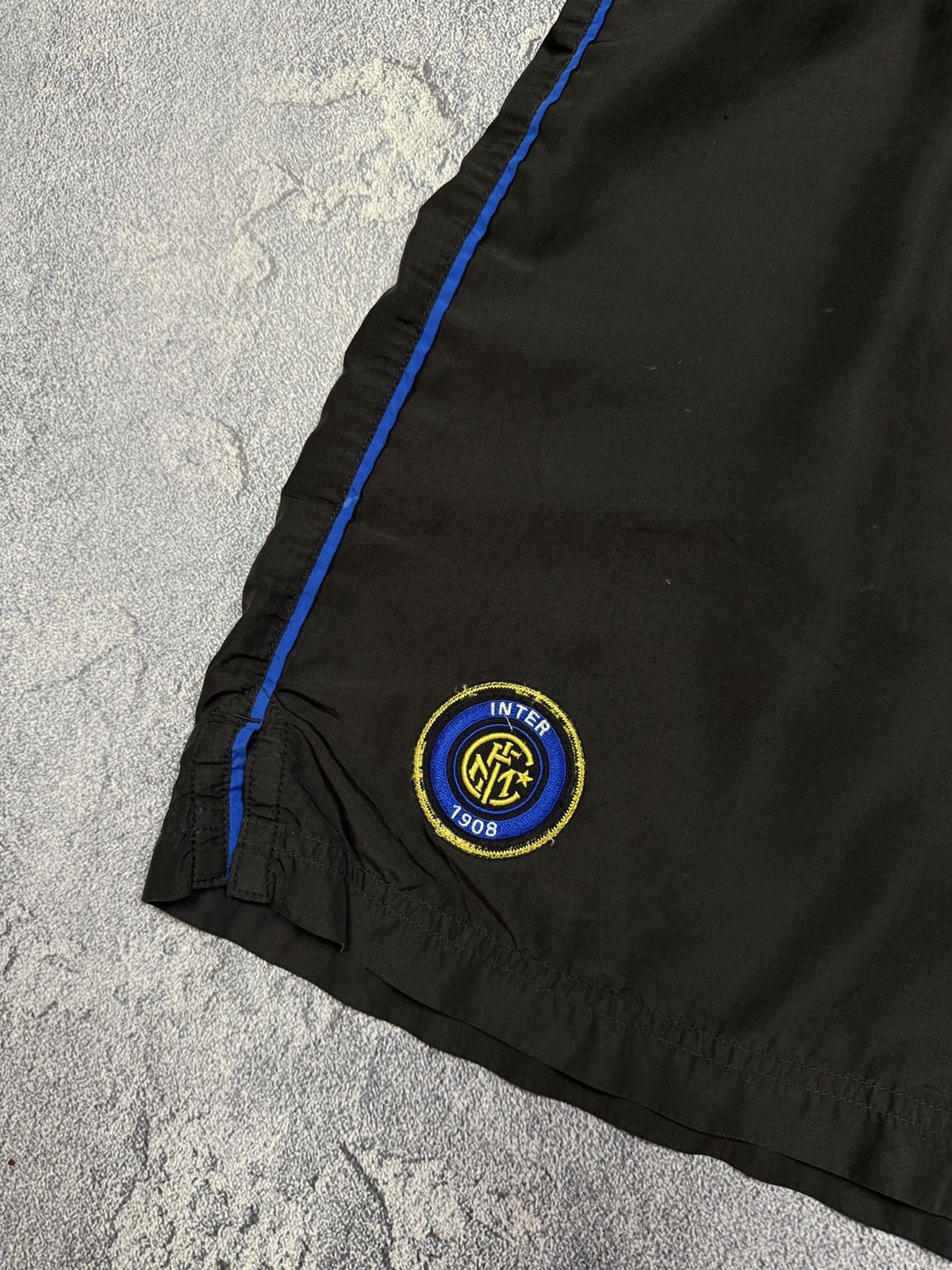 Nike Vintage Nike Inter Football Shorts Soccer Size US 32 / EU 48 - 2 Thumbnail