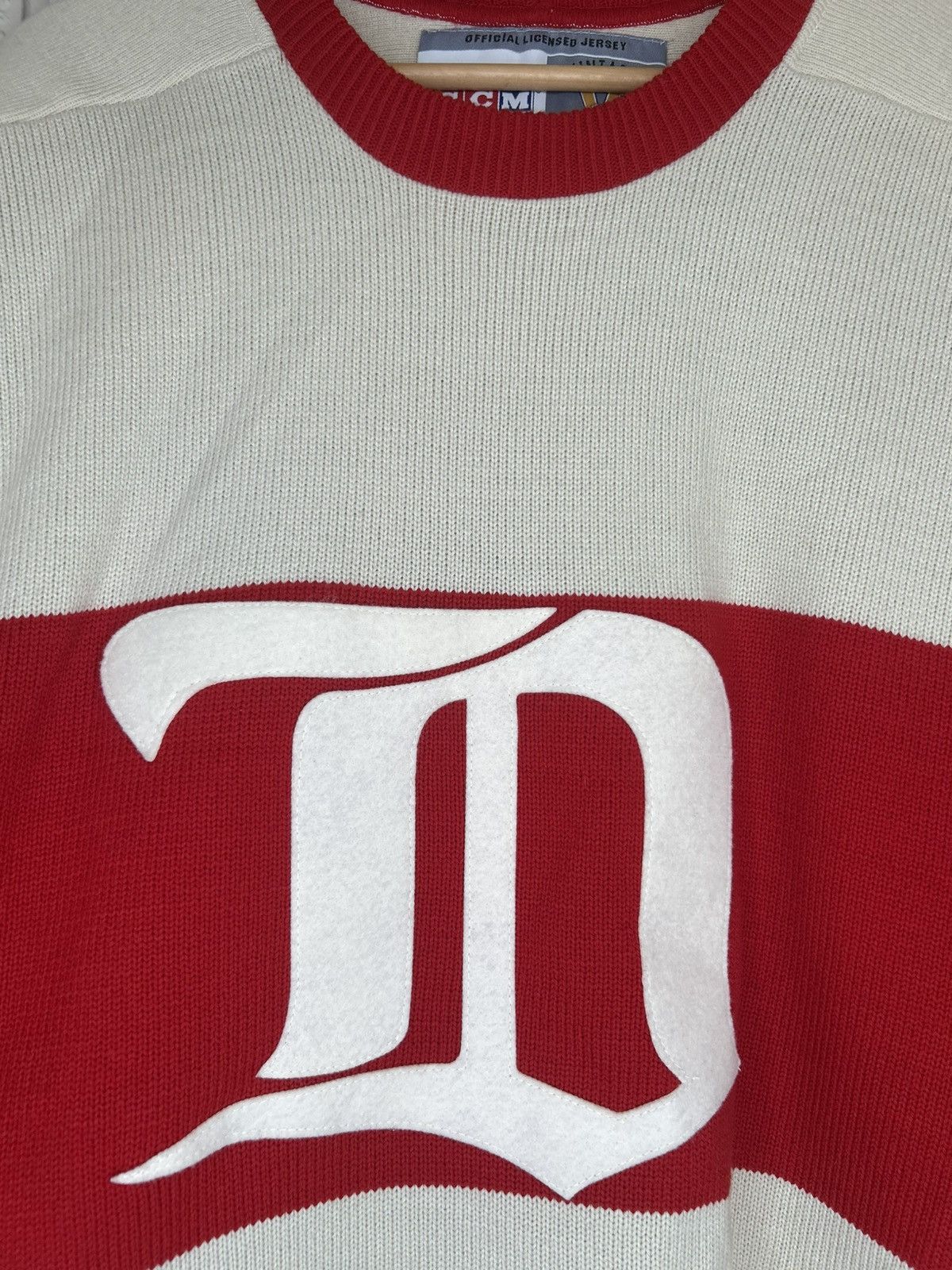 Ccm Vintage CCM Detroit Red Wings Heritage Knit Jersey Size US XL / EU 56 / 4 - 5 Thumbnail