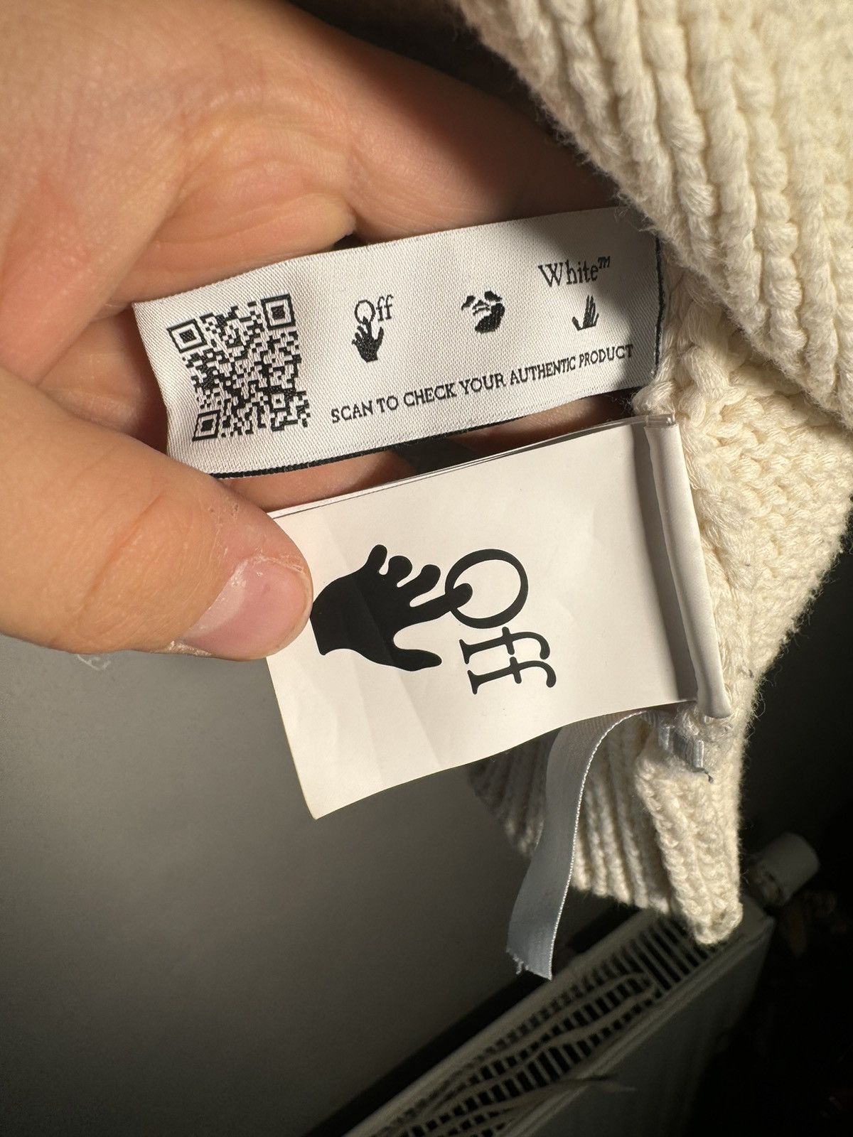 Designer × Off-White Off-White Graffiti Zine Sweater Size US M / EU 48-50 / 2 - 5 Thumbnail