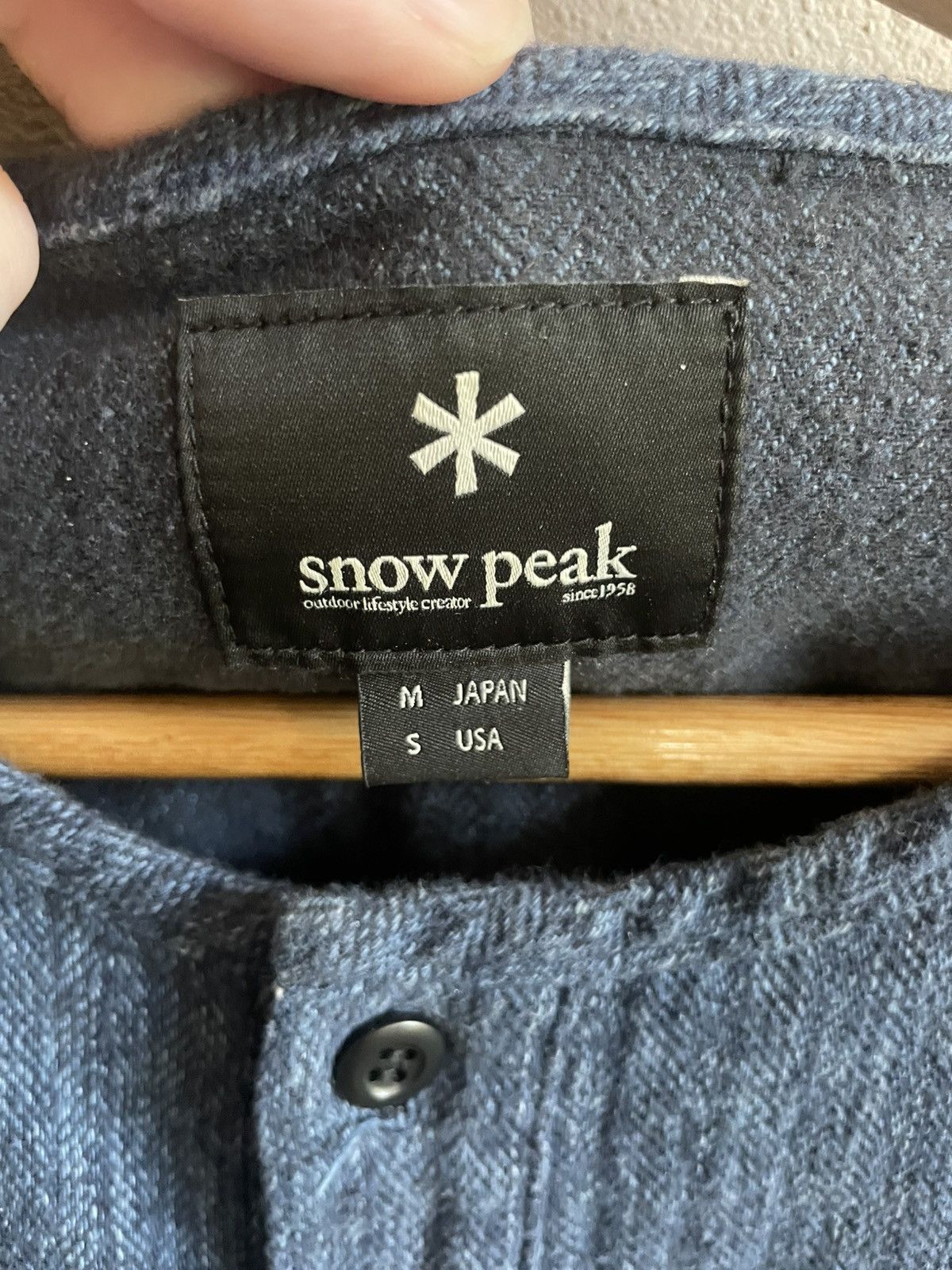 Snow Peak Snowpeak pull over button up Size US M / EU 48-50 / 2 - 3 Thumbnail