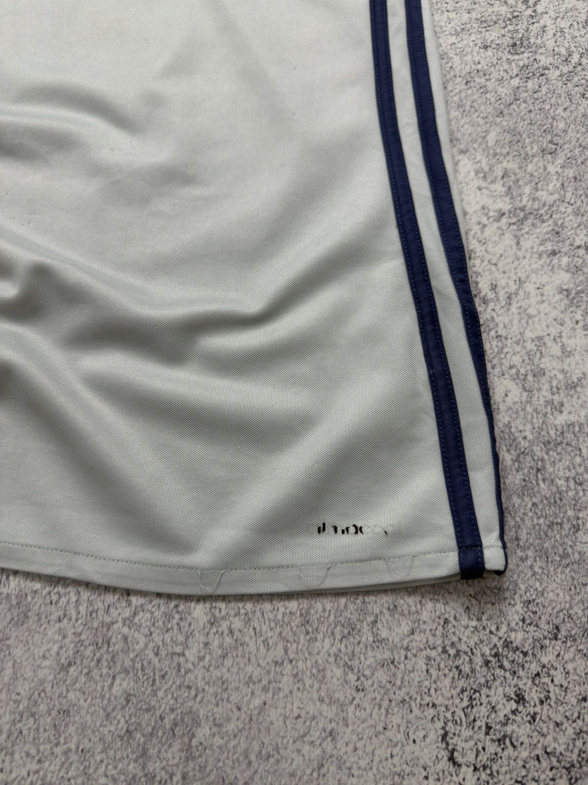 Adidas ADIDAS REAL MADRID ZIDANE #5 FOOTBALL SHIRT SOCCER JERSEY Size US M / EU 48-50 / 2 - 9 Thumbnail