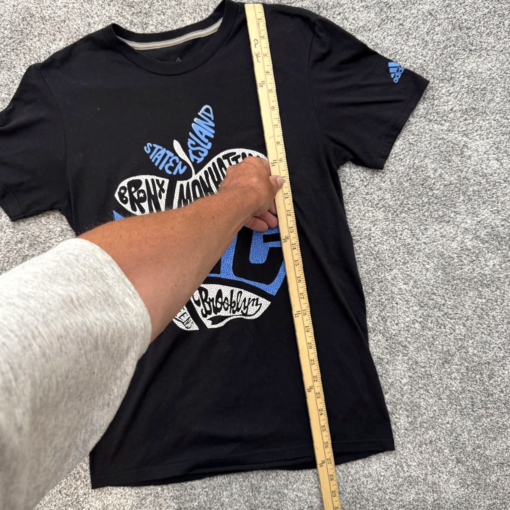 Adidas Adidas Shirt Small NYC Apple Graphic Climalite Man City/Graphic/Graphic Print Crew Neck Short Sleeve Black Polyester Cotton Mens S Size US S / EU 44-46 / 1 - 2 Thumbnail