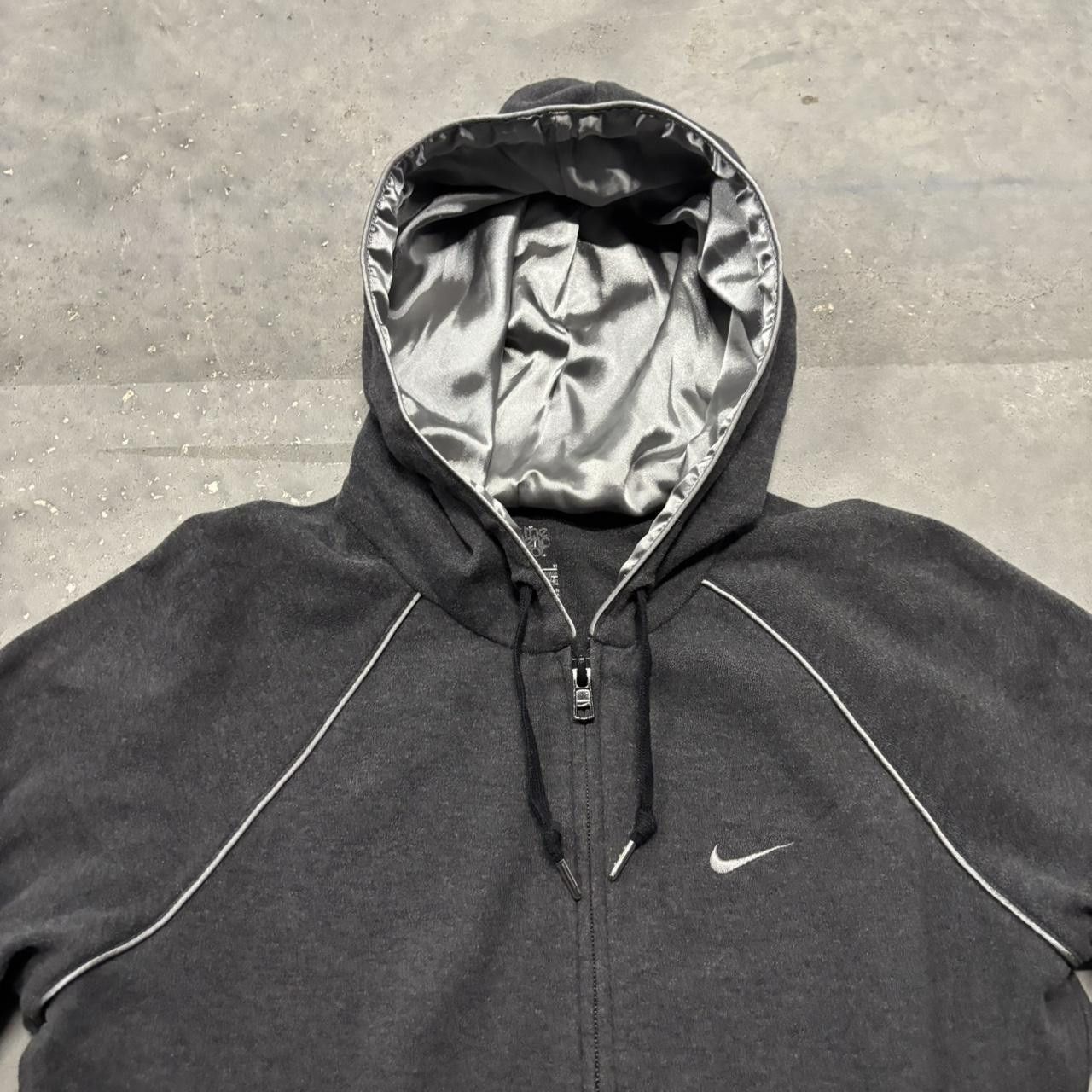 Nike × Vintage Crazy Vintage Y2K/2000s Black Nike Swoosh Essential Zip Up Hoodie! Size M / US 6-8 / IT 42-44 - 2 Thumbnail