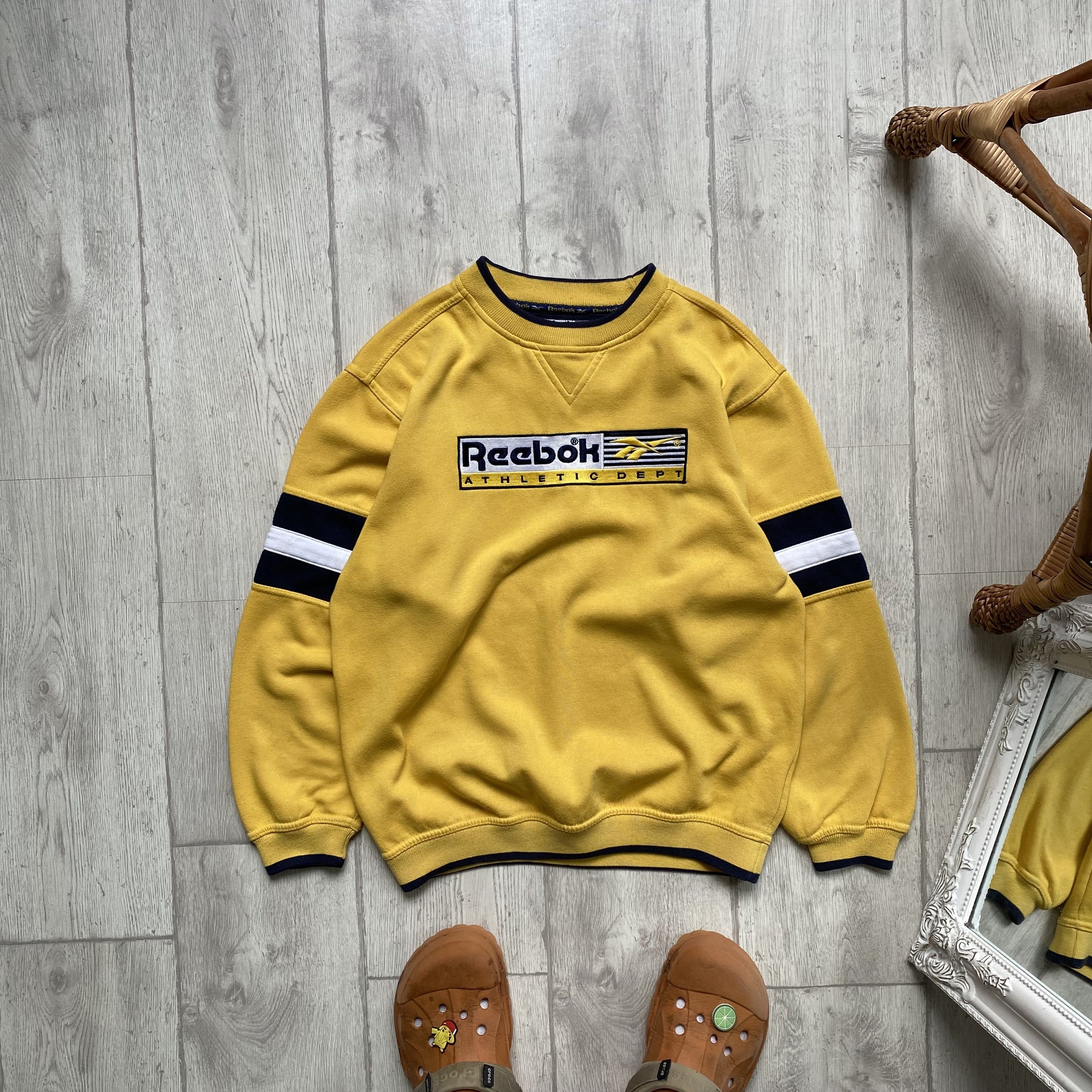 Reebok Vintage 90s Reebok Athletic sweatshirt Center logo Nike puma Size US XS / EU 42 / 0 - 1 Thumbnail