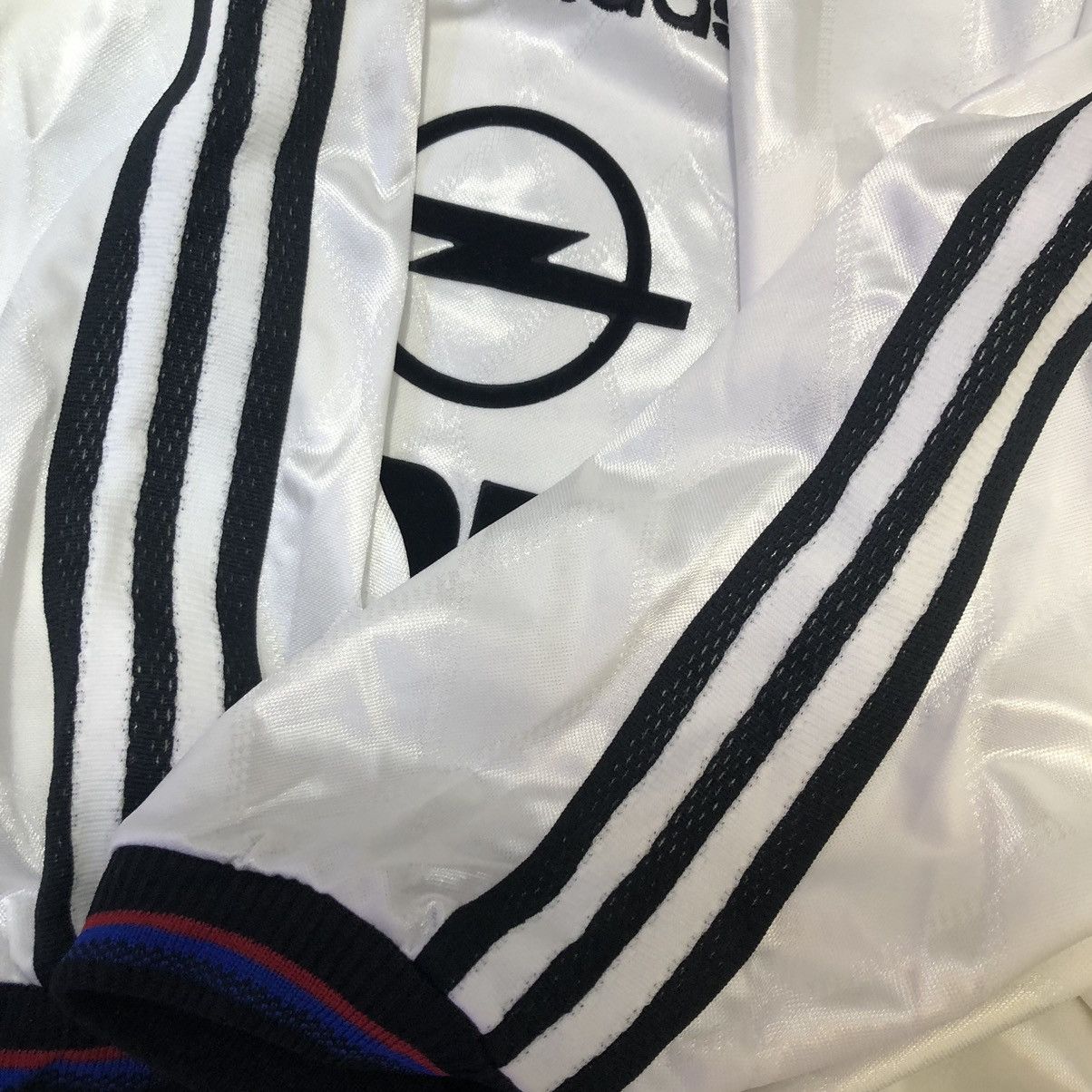 Adidas × Vintage Bayern Munich 97/98 away shirt #14 Basler Size US L / EU 52-54 / 3 - 9 Thumbnail