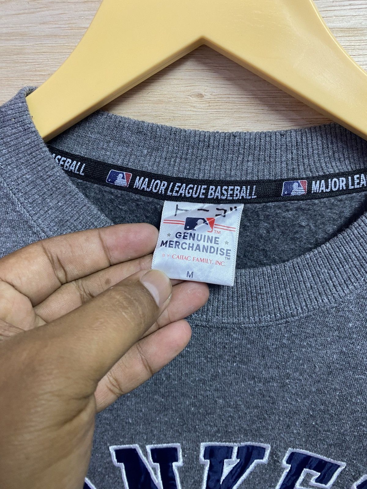 New York Yankees New York Yankees sweatshirt in blue and gray. Size US L / EU 52-54 / 3 - 3 Thumbnail