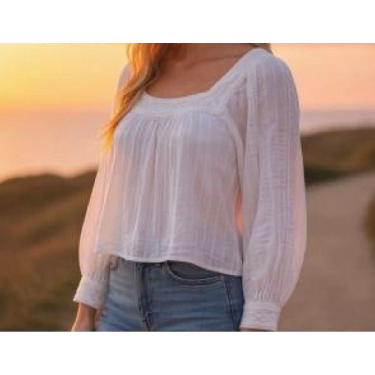 American Eagle Outfitters American Eagle White Boho Babydoll Eyelet Peasant Top, M Size M / US 6-8 / IT 42-44 - 1 Thumbnail