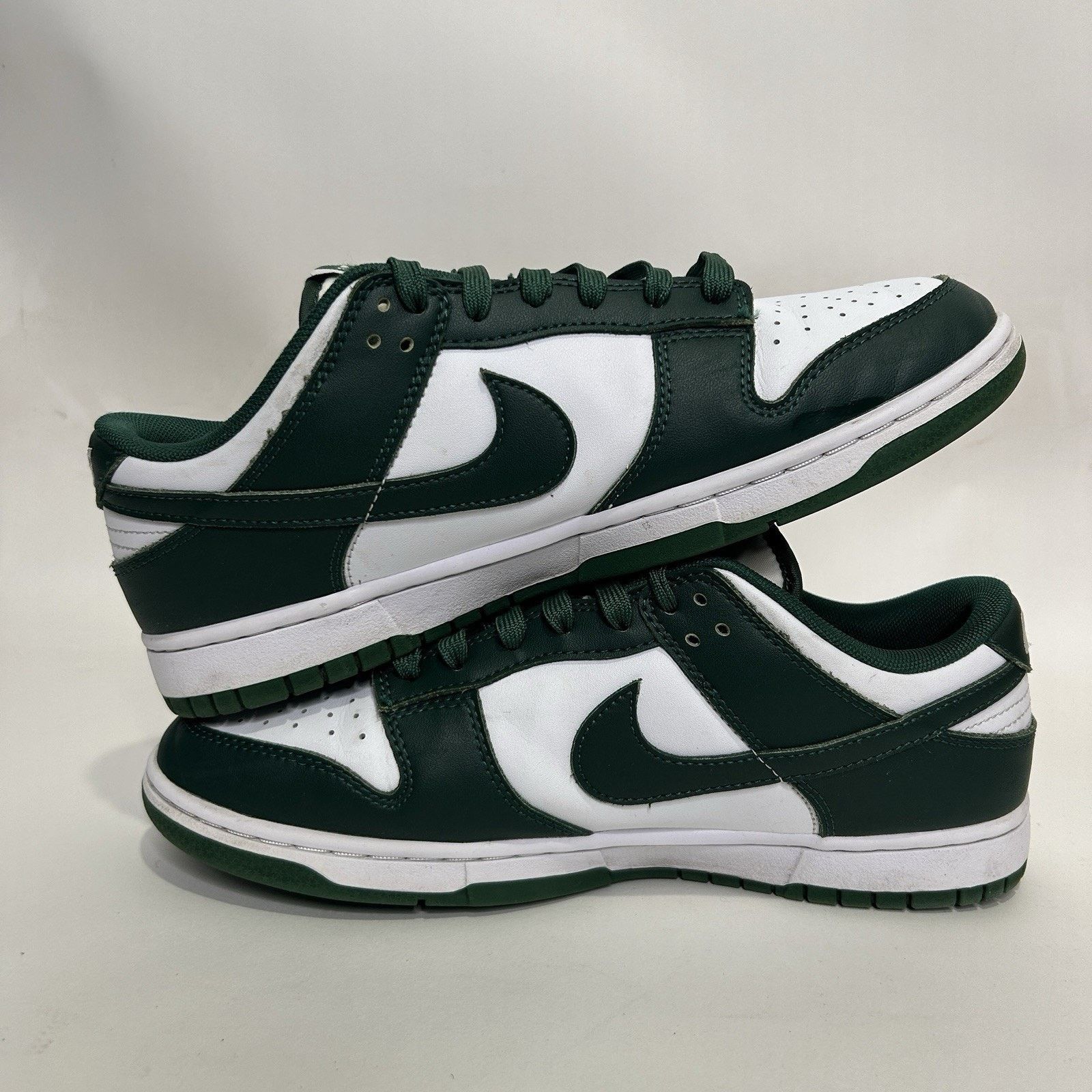 Nike Nike Dunk Low Retro “Michigan State/Varsity Green White” Size US 9 / EU 42 - 3 Thumbnail
