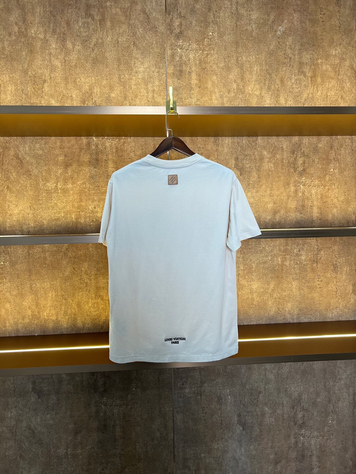 Louis Vuitton LV Printed Short-Sleeve T-Shirt Size US XL / EU 56 / 4 - 2 Thumbnail