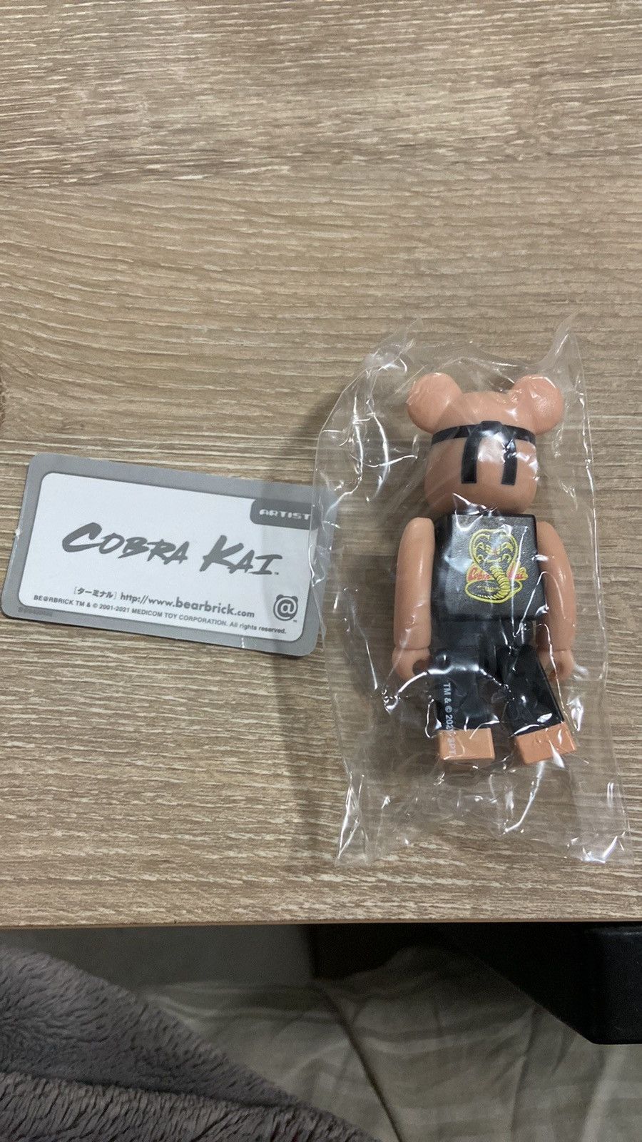 Medicom Toy Bearbrick Series 43 ARTIST Cobra Kai 100% Medicom Toy Size ONE SIZE - 2 Thumbnail