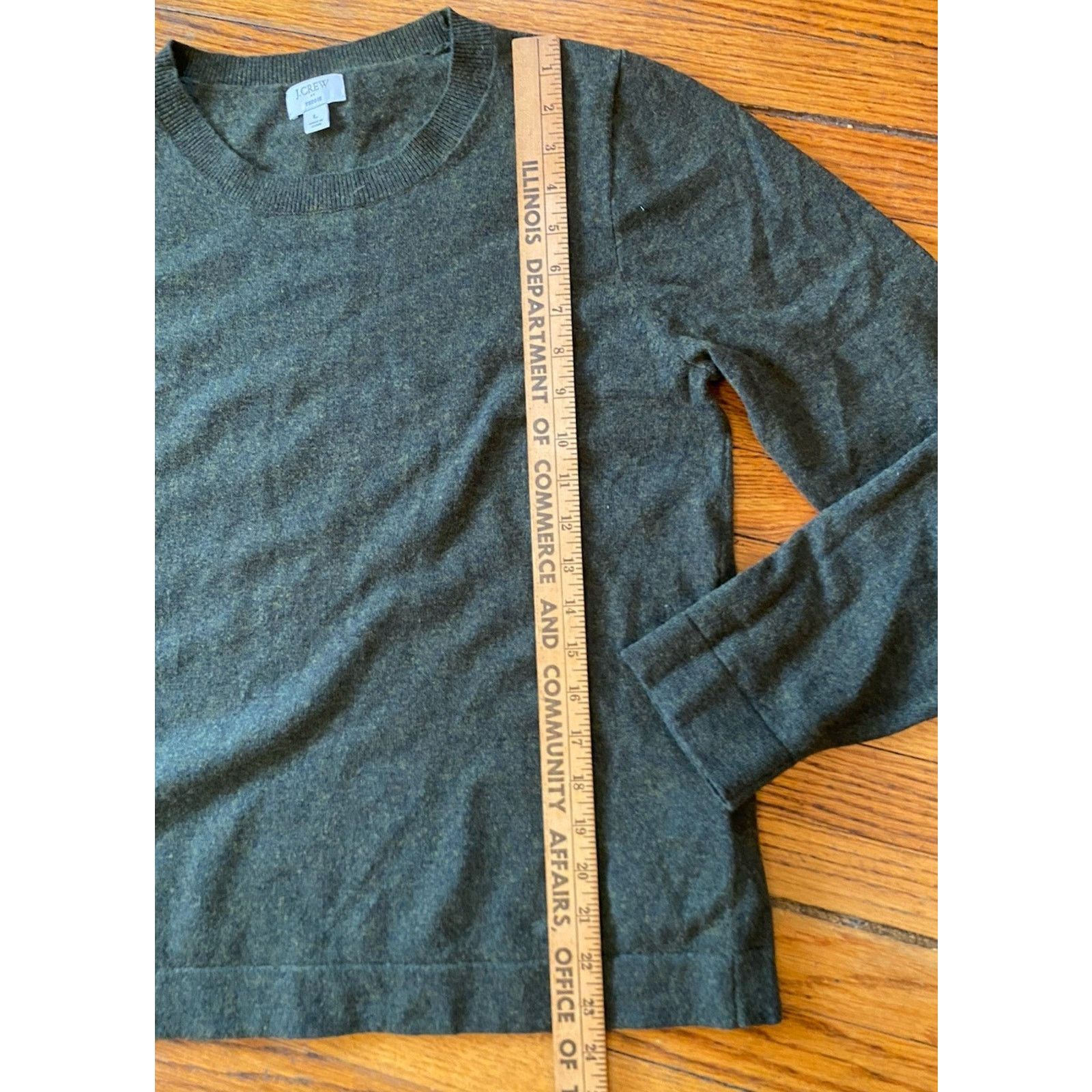 J.Crew J Crew Lambswool Sweater Men’s Large Olive Green Size US L / EU 52-54 / 3 - 7 Thumbnail