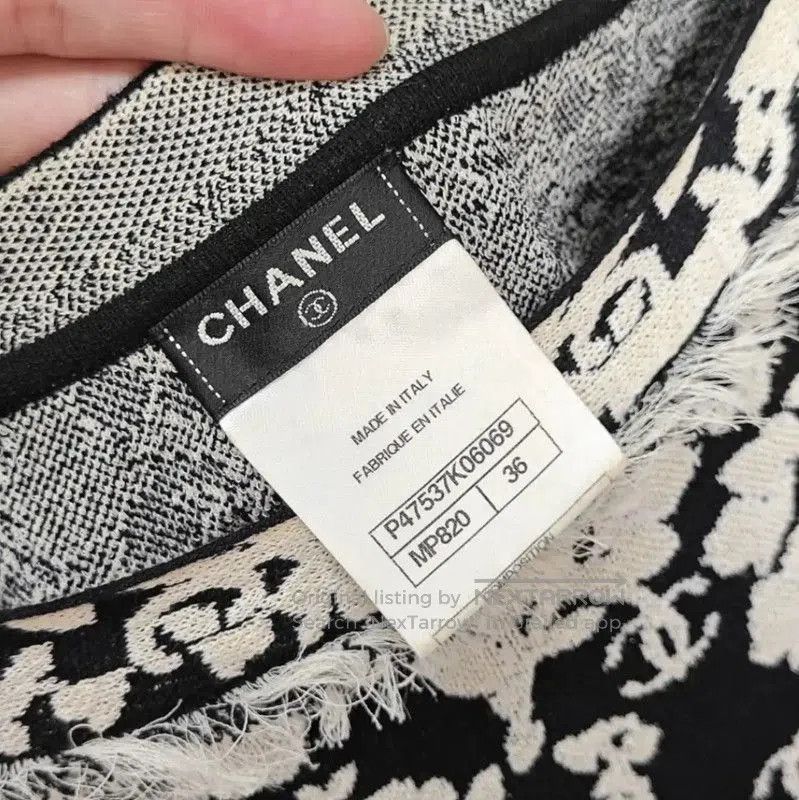 Chanel Chanel Black Wool Floral Dress . Size M / US 6-8 / IT 42-44 - 3 Thumbnail