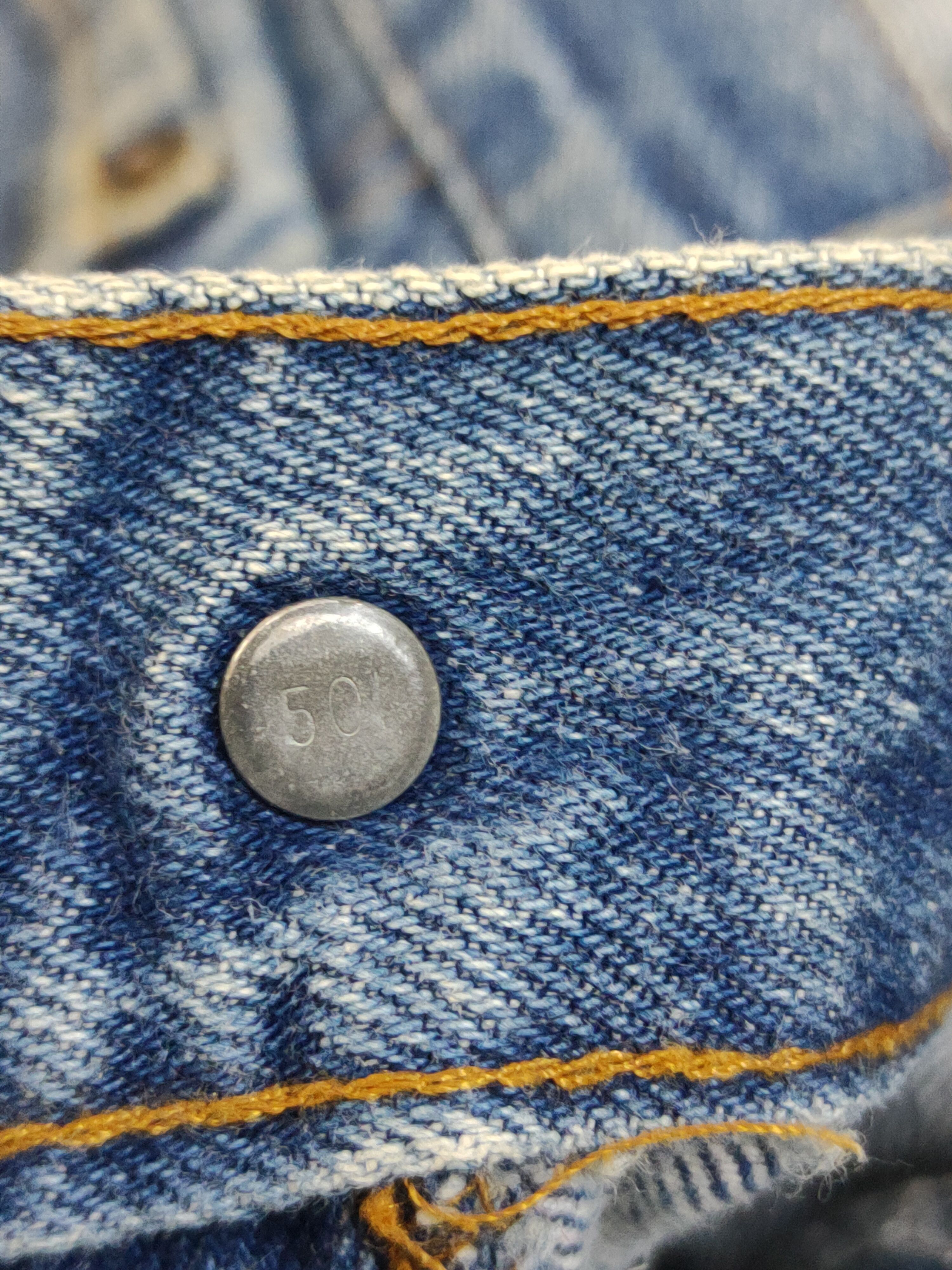 Levi's Levi's vintage Blue Distressed Ripped denim Jeans #W1324 Size US 37 - 15 Thumbnail