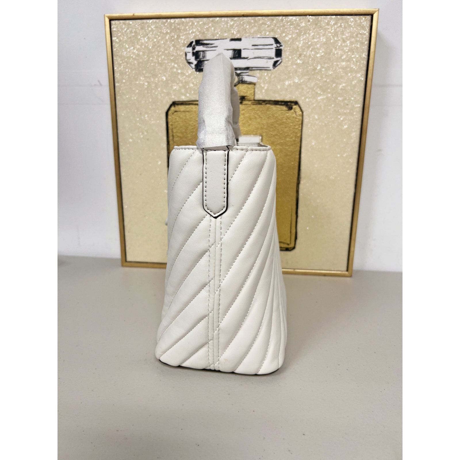 Michael Kors Michael Kors 35FOSU2M8U Suri Medium Bucket Crossbody Quilted Size ONE SIZE - 3 Thumbnail