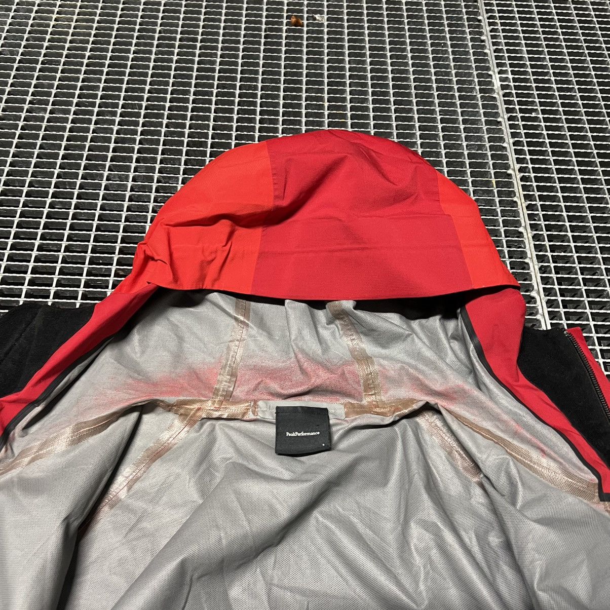 Peak Performance Outdoor Jacket Peak Performance Gorpcore Y2K Streatwear Size US L / EU 52-54 / 3 - 13 Thumbnail