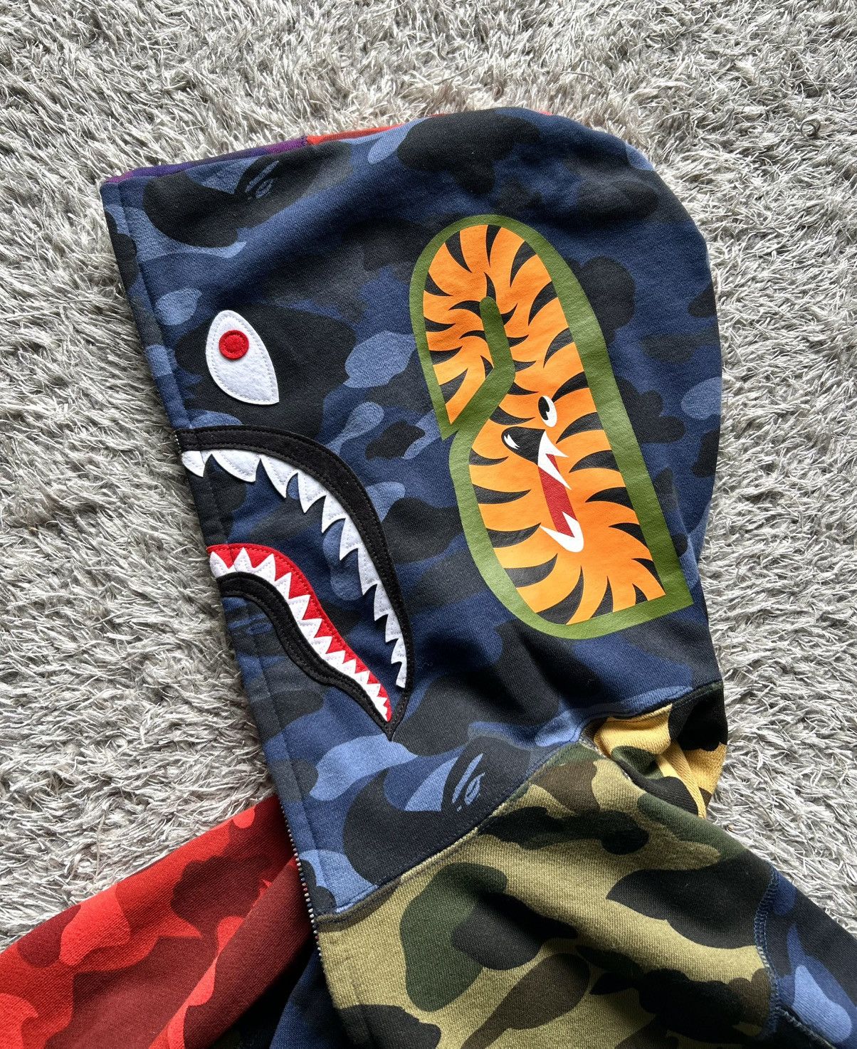 Bape 💥HOLY GRAIL💥 BAPE CRAZY MIX CAMO SHARK FULL ZIP UP HOODIE Size US L / EU 52-54 / 3 - 6 Thumbnail