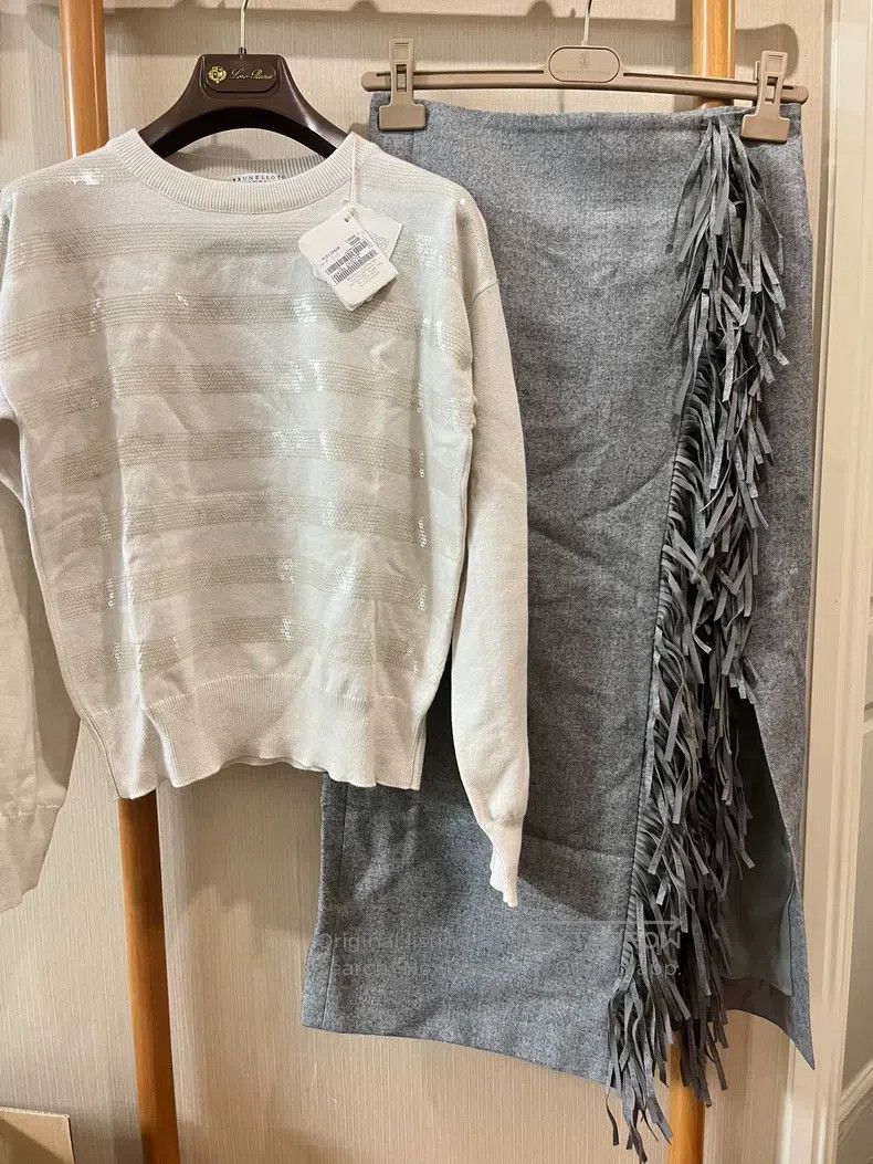 Brunello Cucinelli Brunello Cucinelli Fringed Wool Long Skirt Size 26" / US 2 / IT 38 - 4 Thumbnail