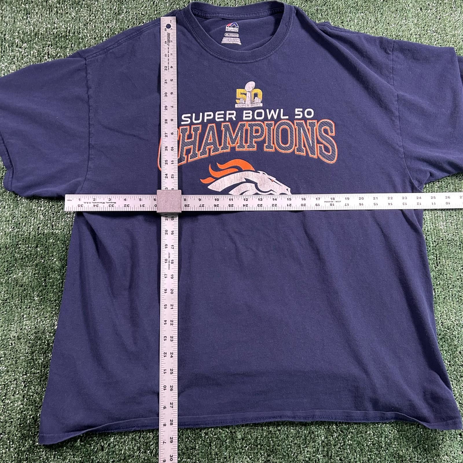 Majestic Men's Denver broncos Super Bowl 50 Champions T-Shirt. XXL Size US XXL / EU 58 / 5 - 2 Thumbnail
