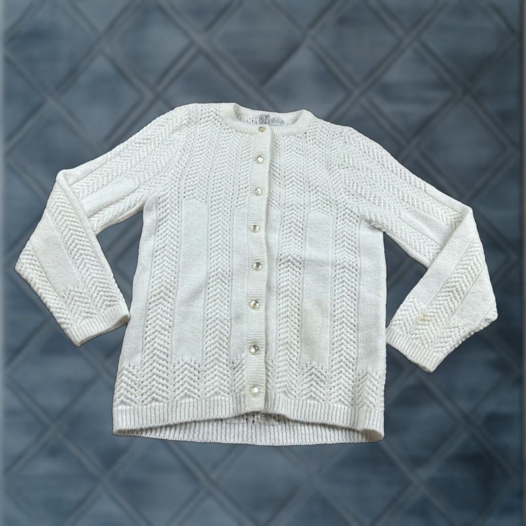 Vintage VINTAGE Billie Jo Cardigan Sweater Womens White Medium 60s Knit Button Up long sleeve Secretary/Geek 1960s Mens? Girls? Size M / US 6-8 / IT 42-44 - 1 Thumbnail