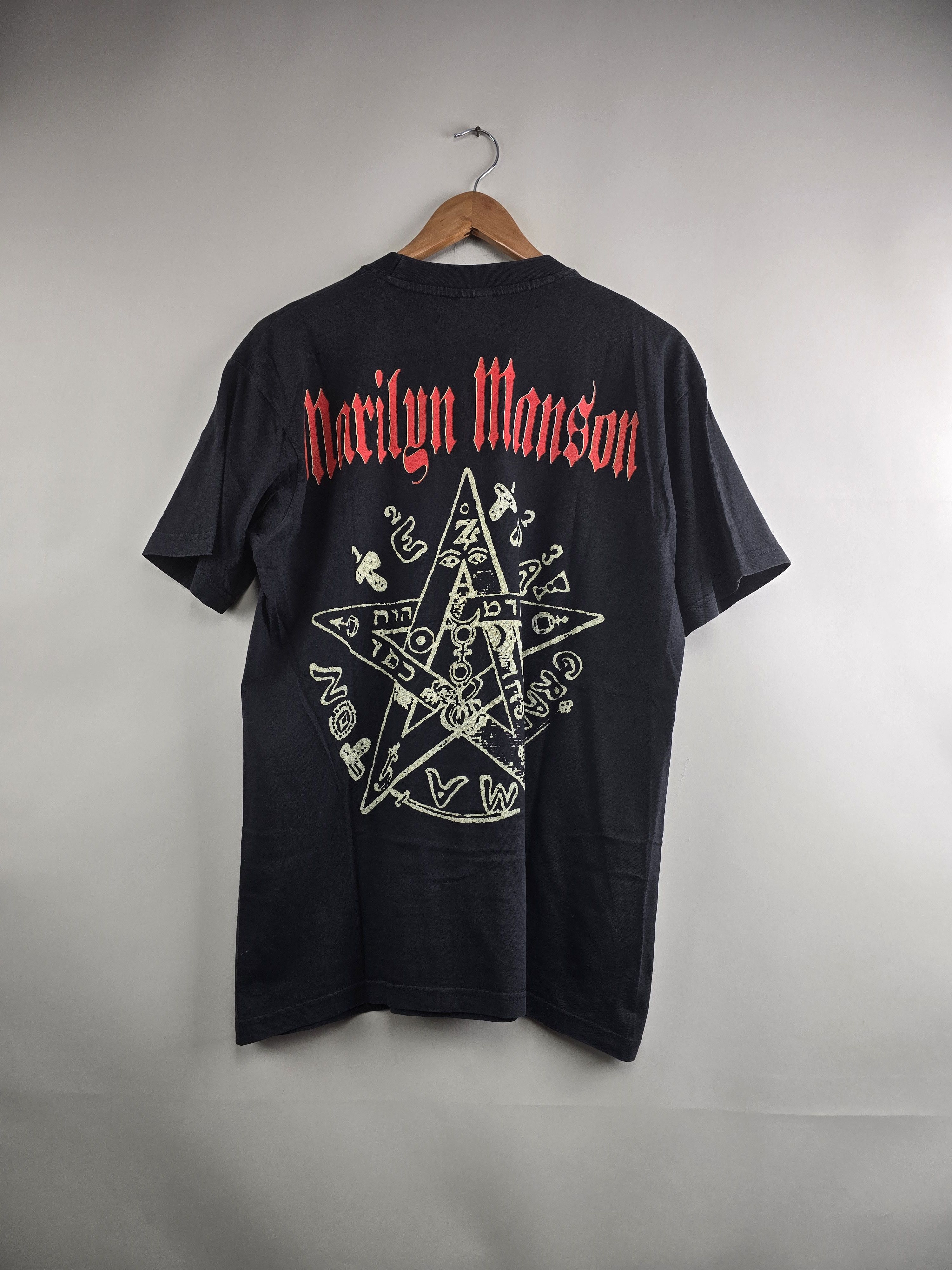Band Tees × Marilyn Manson × Vintage 90s Marilyn Manson Euro L 21" 28" Size US L / EU 52-54 / 3 - 5 Thumbnail
