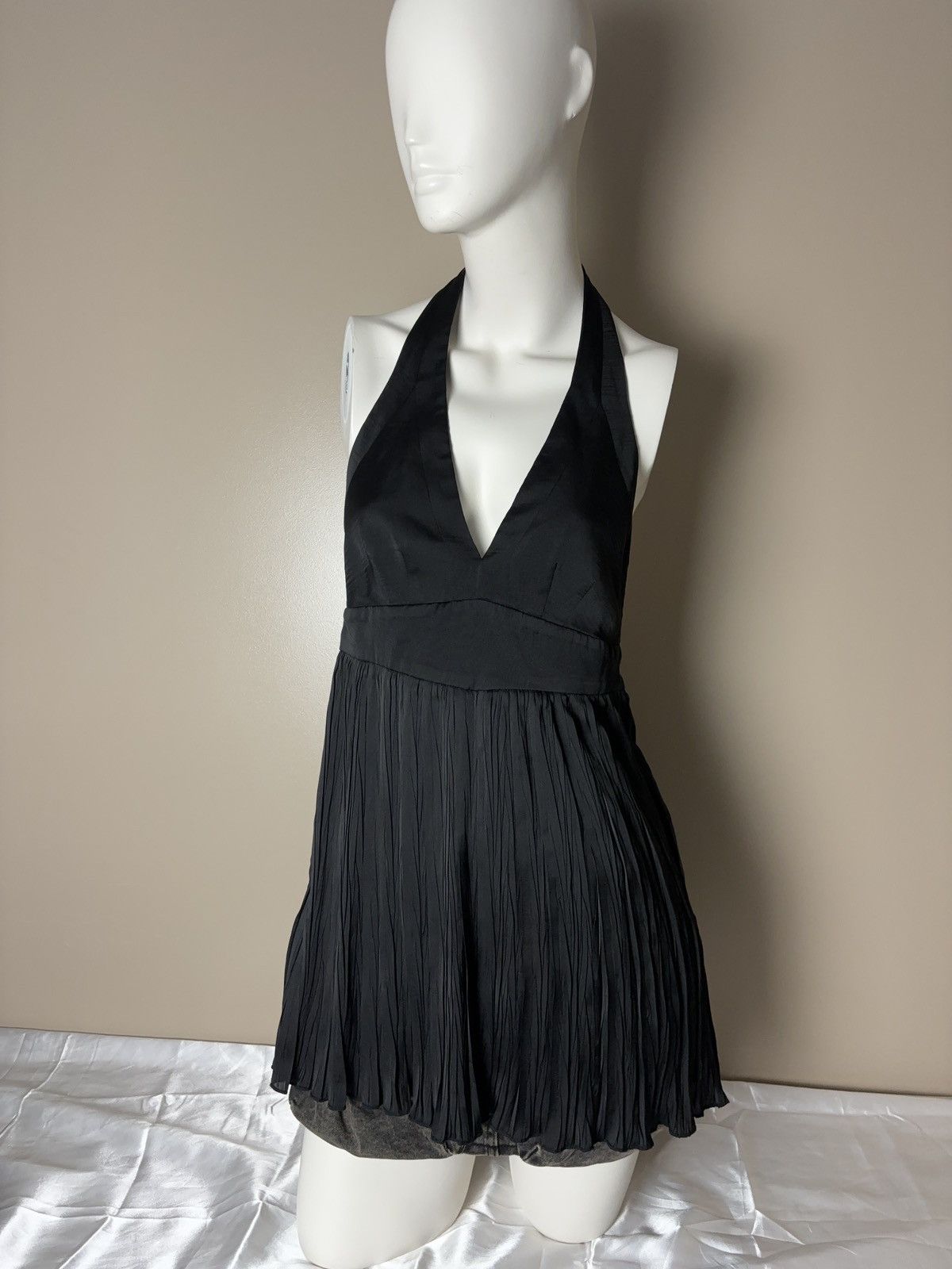 Vintage Italian micro dress coquette open back vintage Size M / US 6-8 / IT 42-44 - 1 Thumbnail
