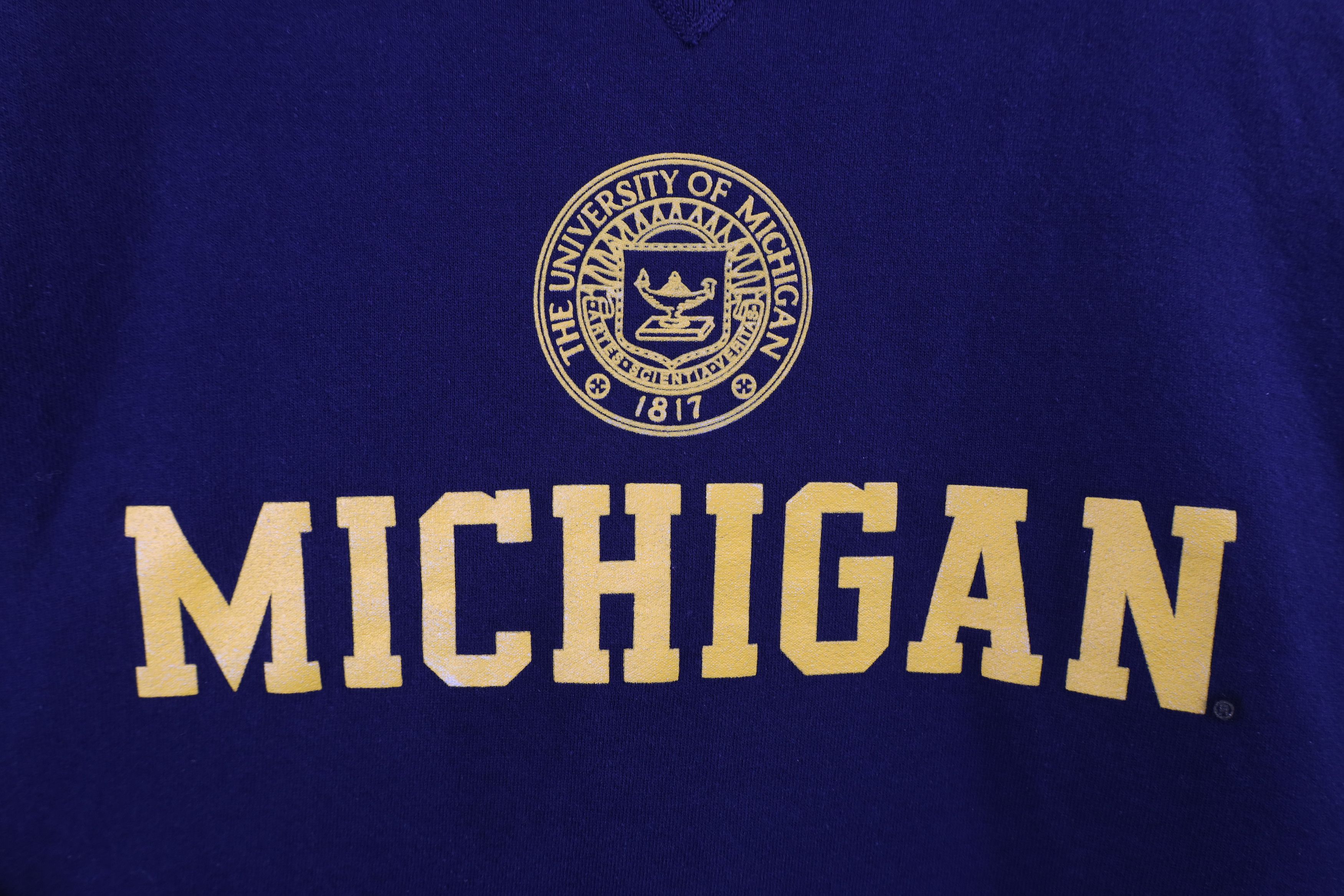 Vintage Vintage 90s Spell University of Michigan Crewneck Sweatshirt Size US XXL / EU 58 / 5 - 4 Thumbnail