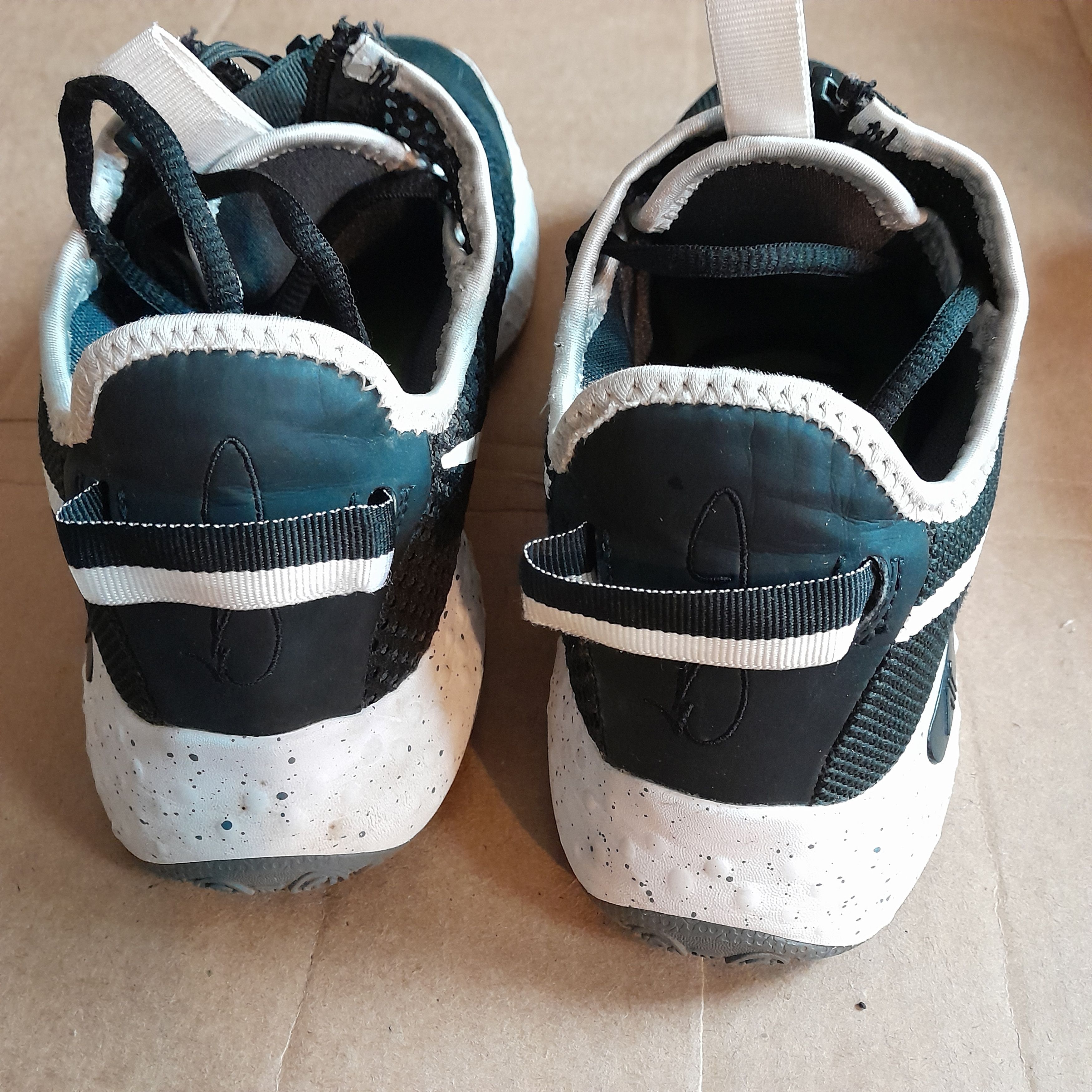 Nike Nike PG 4 TB Promo Men’s Basketball CW5828-002 Sneakers Size US 7.5 / EU 40-41 - 4 Thumbnail