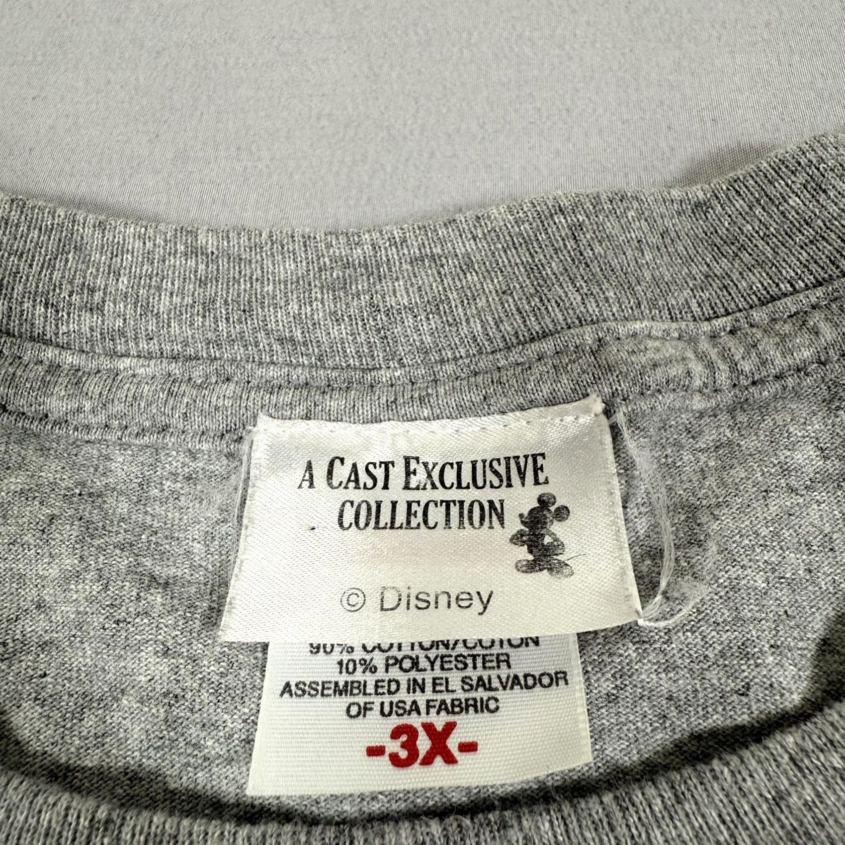 Disney VINTAGE Disney Shirt Mens 3XL Gray Disneyland Cast Exclusive Resort Employee Tee Size US XXL / EU 58 / 5 - 7 Thumbnail