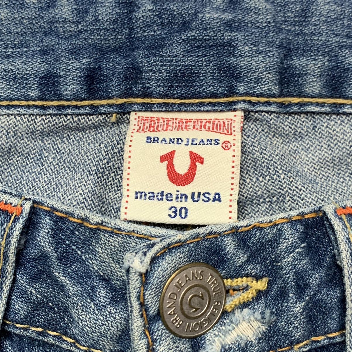 Other TRUE RELIGION FLARE DISTRESSED DENIM JEAN PANT Size US 30 / EU 46 - 15 Thumbnail