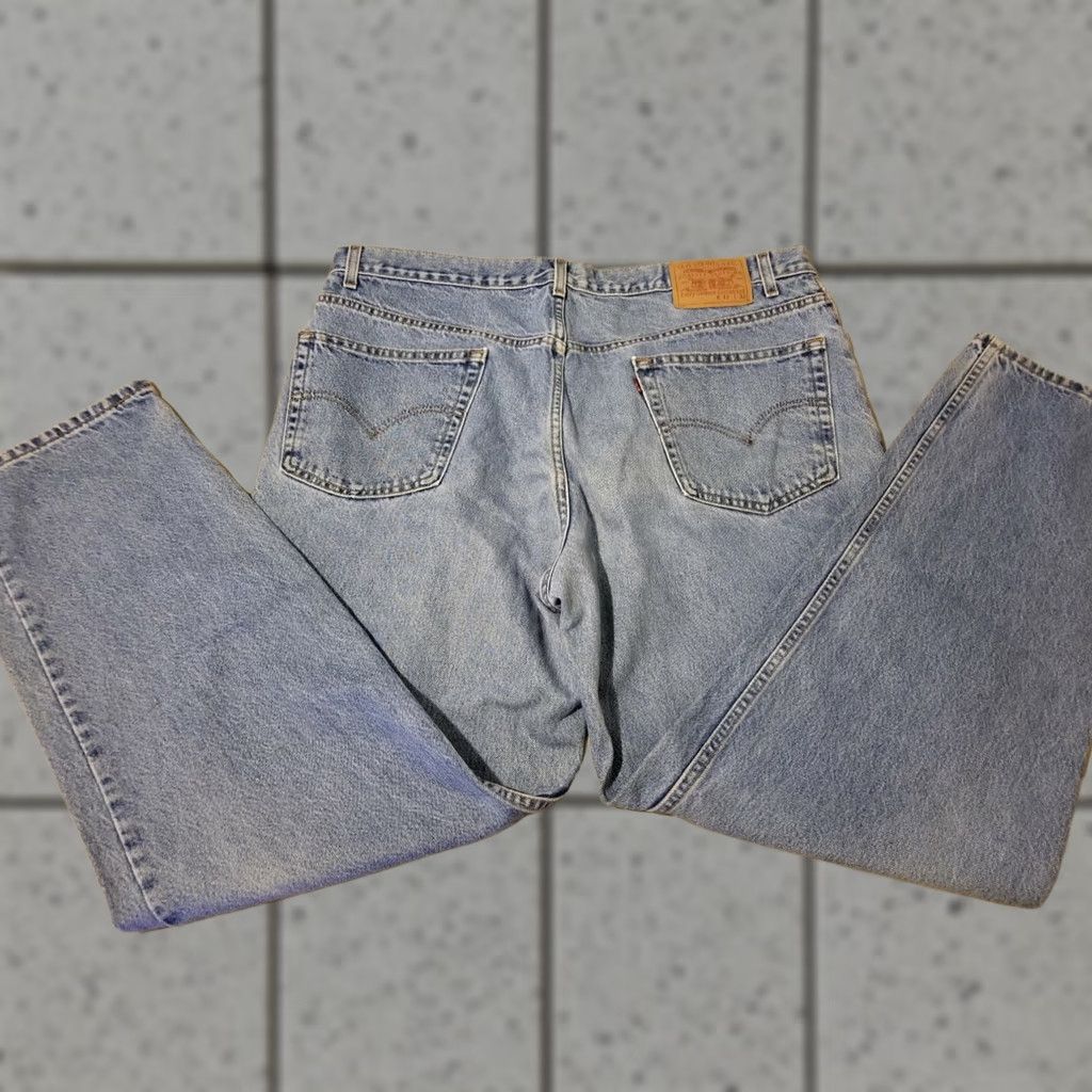 Levi's VINTAGE Levi's 569 Jeans Mens Blue Denim 42x32 Relaxed Straight Pants 42 Mens Size US 42 / EU 58 - 1 Thumbnail