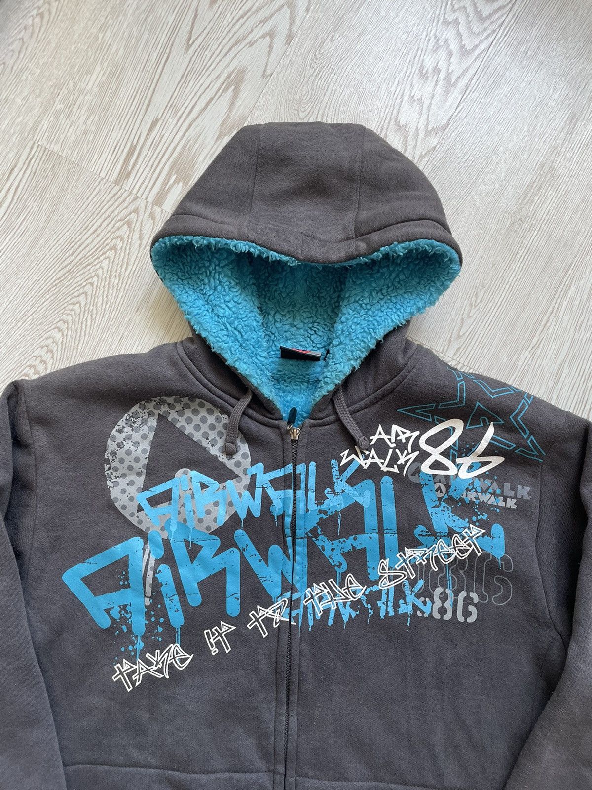 Airwalk × Vintage Vintage Air walk Avant Gard Hoodie size M Size US M / EU 48-50 / 2 - 4 Thumbnail