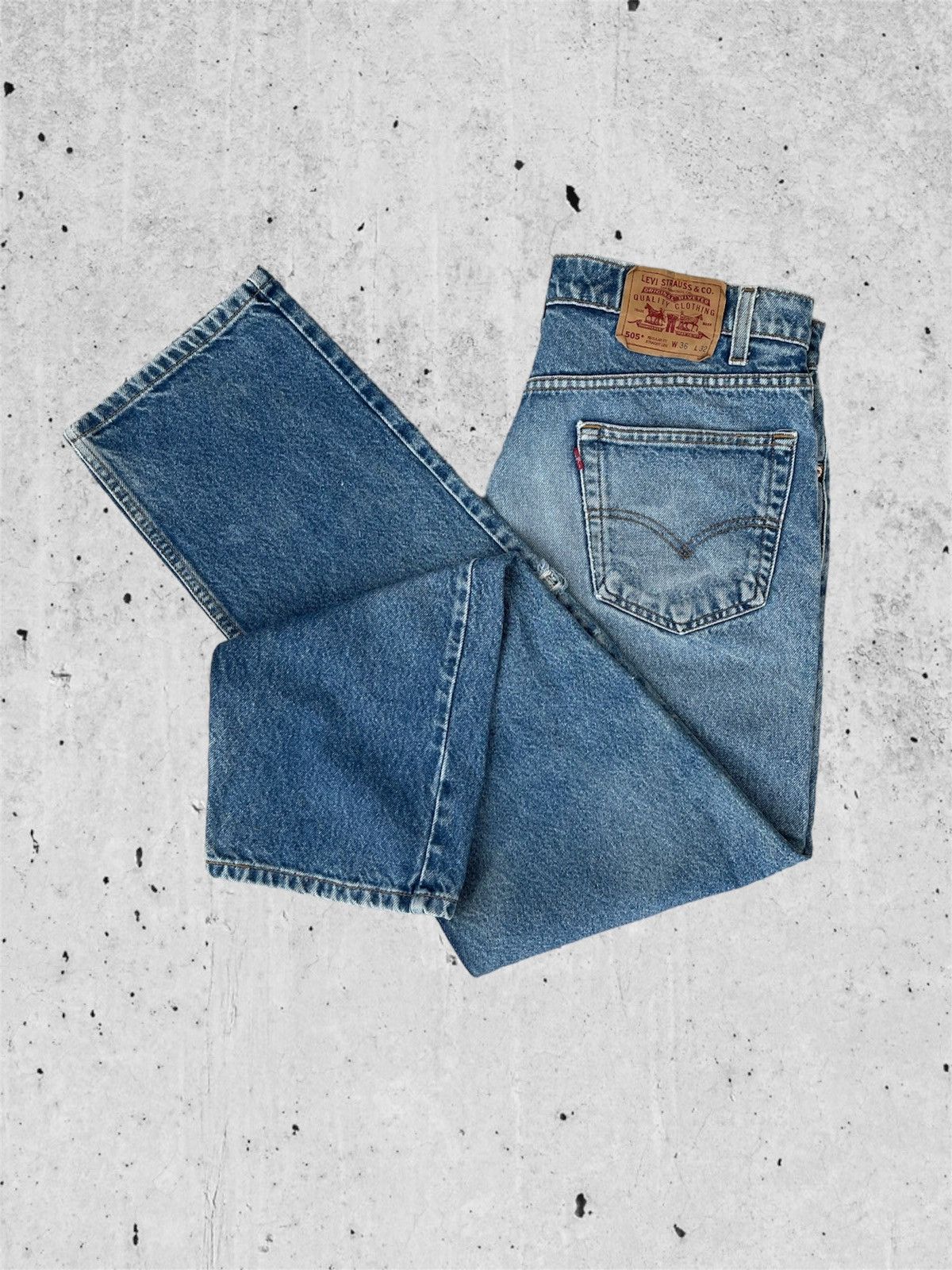 Jean × Levi's 🔥 Levi's 505 Distressed Denim Vintage W35 🔥 Size US 35 - 14 Thumbnail