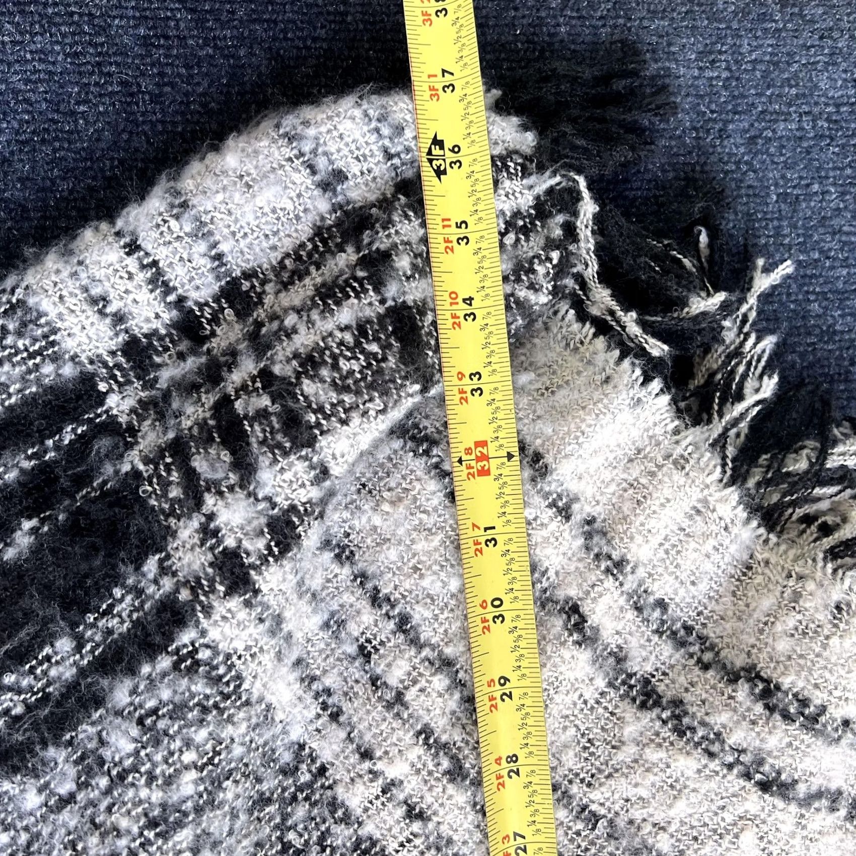 Nine West Nine West Poncho Womens One Size Black White Plaid Toggle Knit Fringe Shawl Size ONE SIZE - 5 Thumbnail